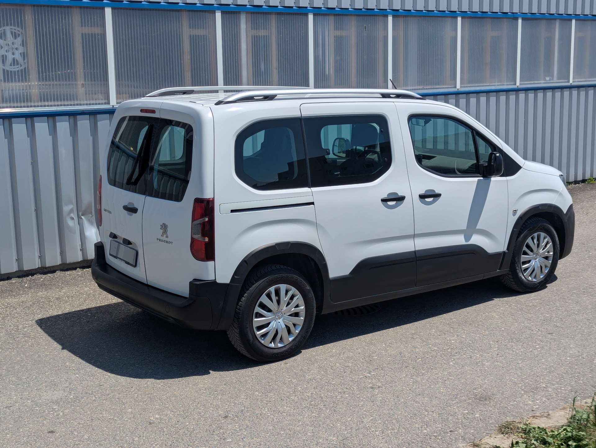 PEUGEOT Rifter 1.2 PureTech Active-showroom-element-3