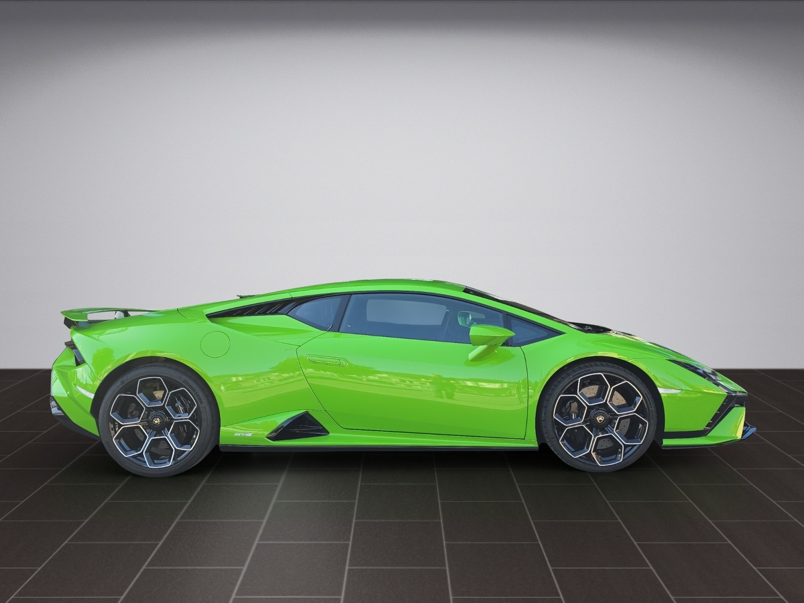 LAMBORGHINI Huracan Tecnica 24-showroom-element-1