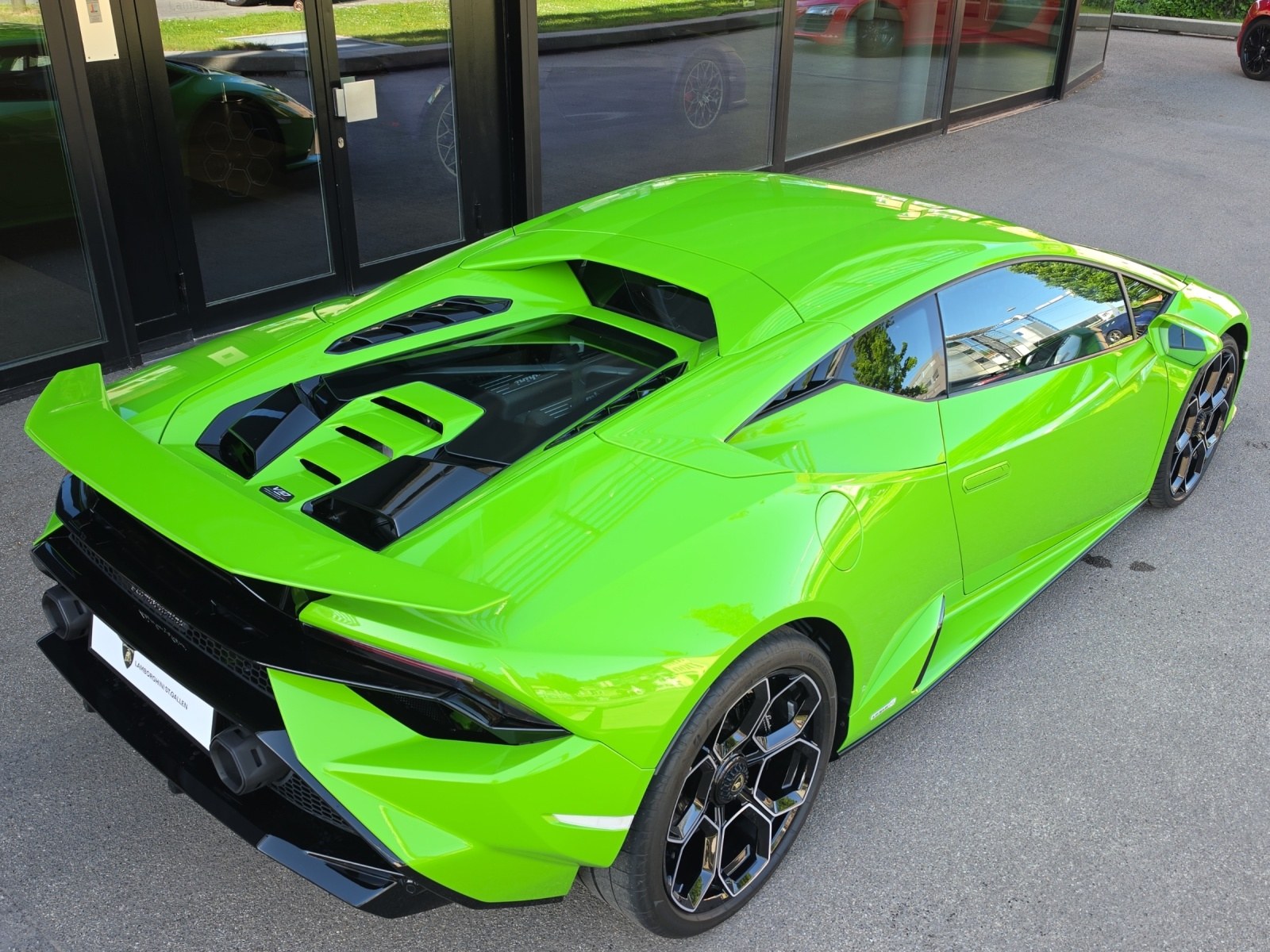 LAMBORGHINI Huracan Tecnica 24-image-14
