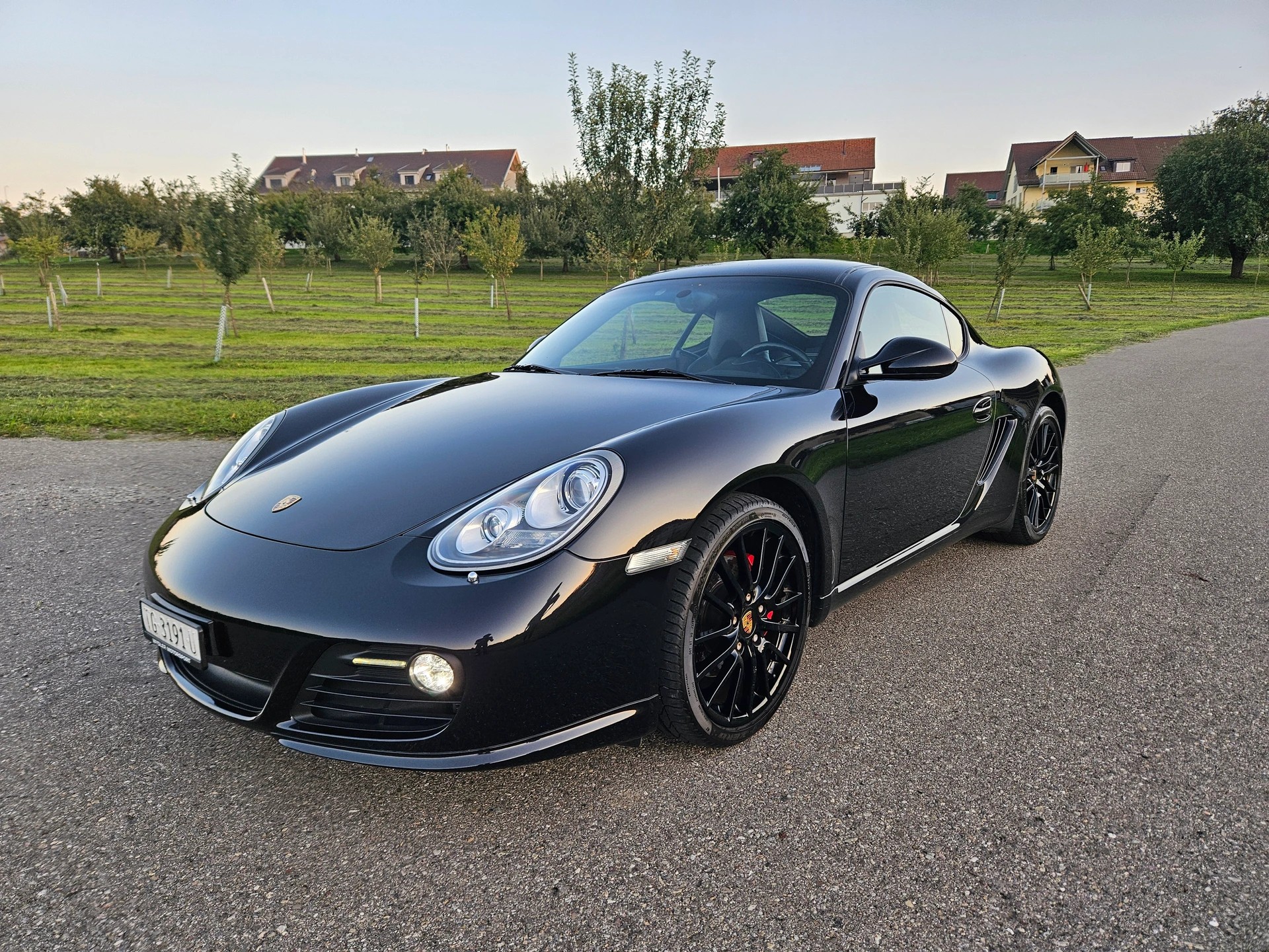 PORSCHE Cayman S 3.4-showroom-element-2