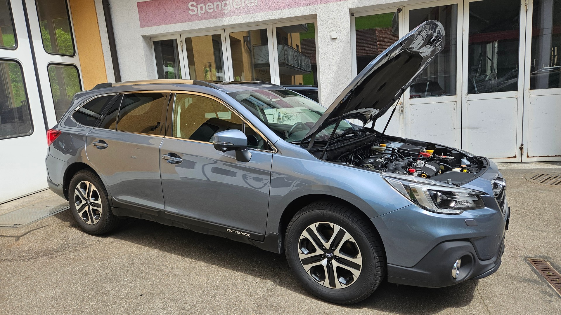 SUBARU Outback 2.5i Swiss Plus AWD Lineartronic-image-15