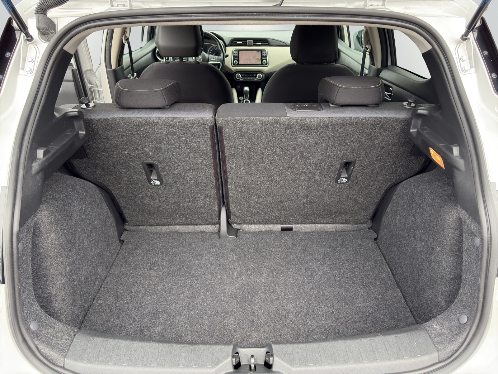 NISSAN Micra 1.0 IG-T Tekna-image-15