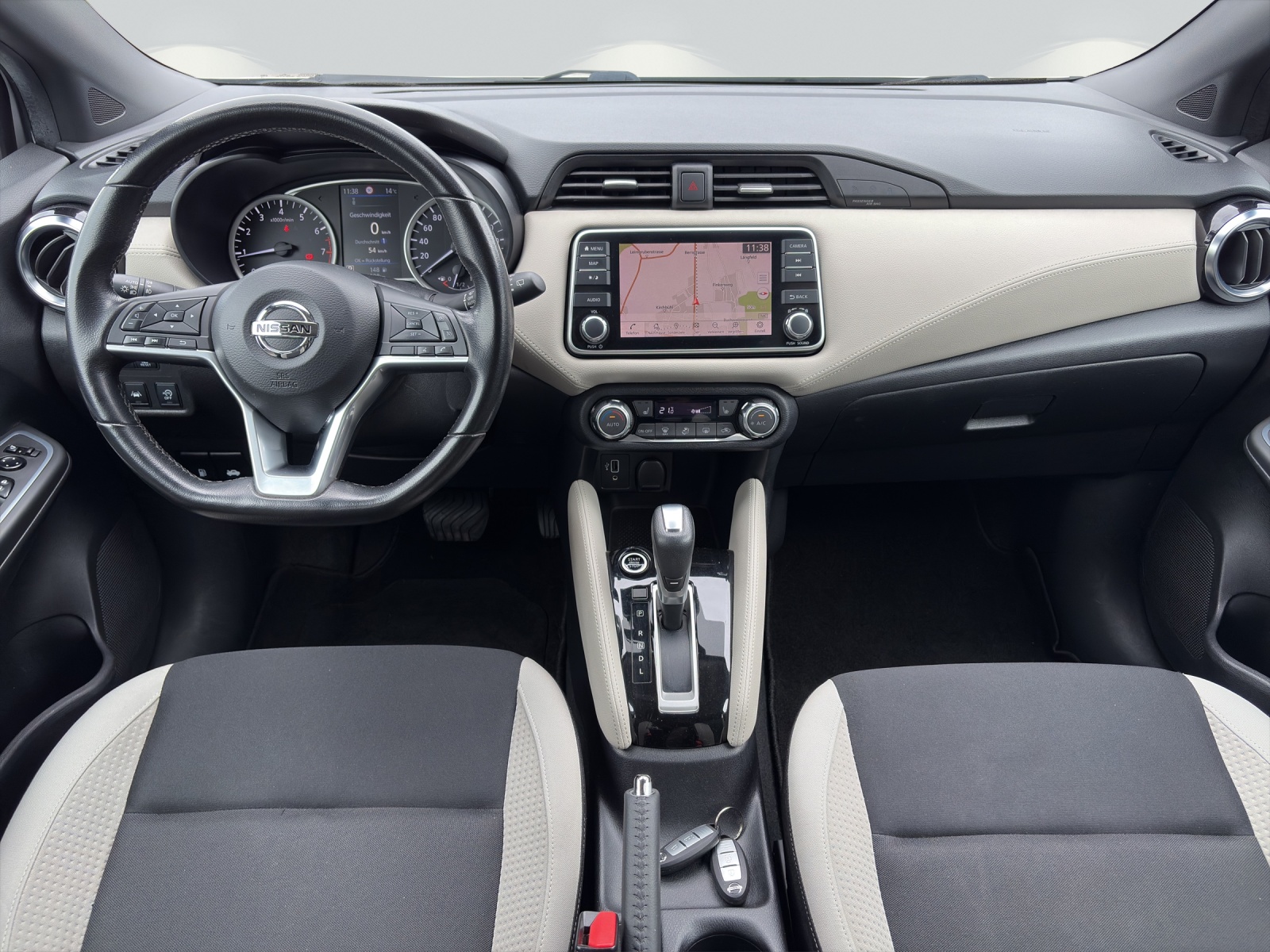 NISSAN Micra 1.0 IG-T Tekna-image-13
