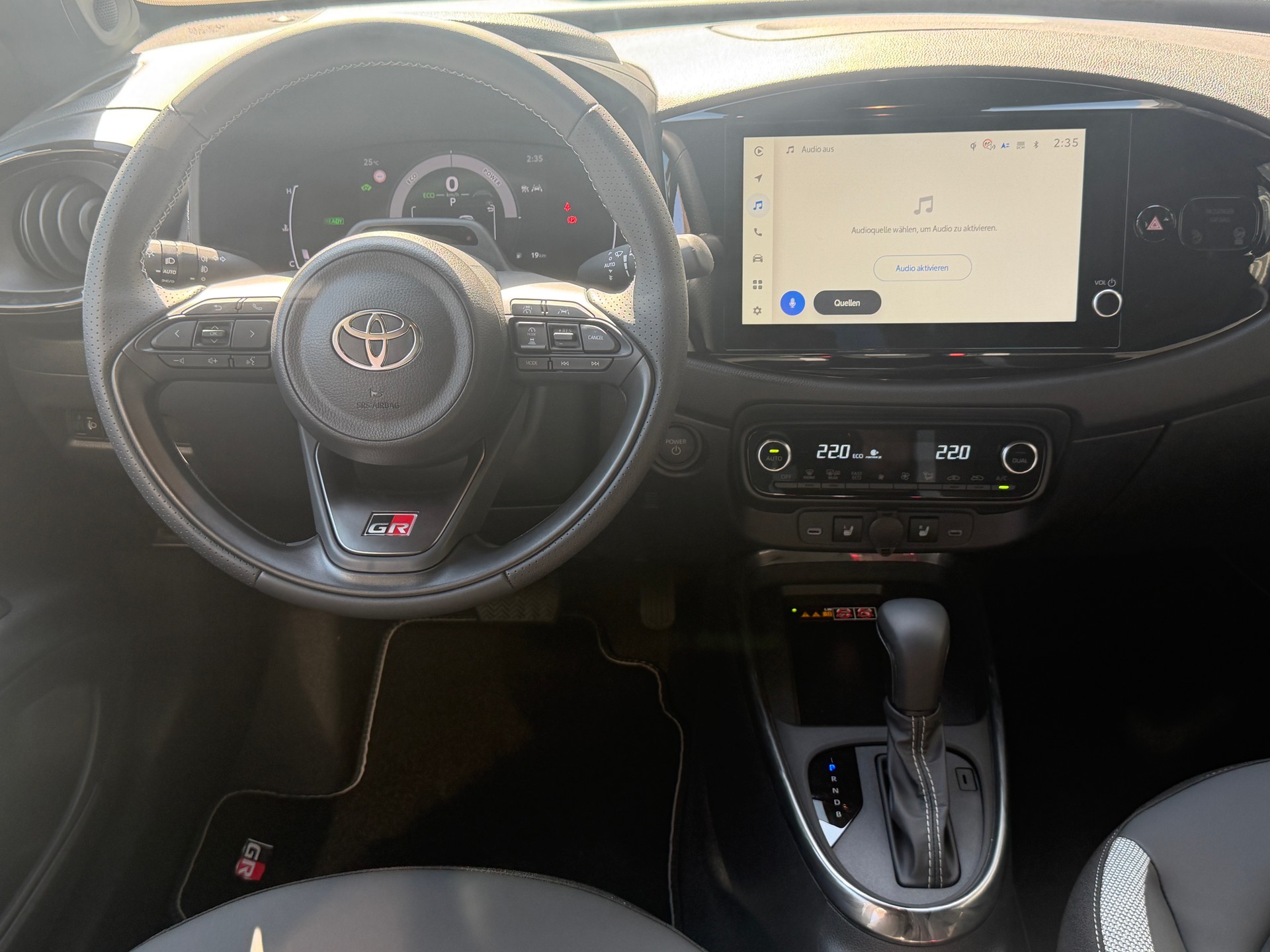 TOYOTA Aygo X 1.5 GR Sport e-CVT-image-7