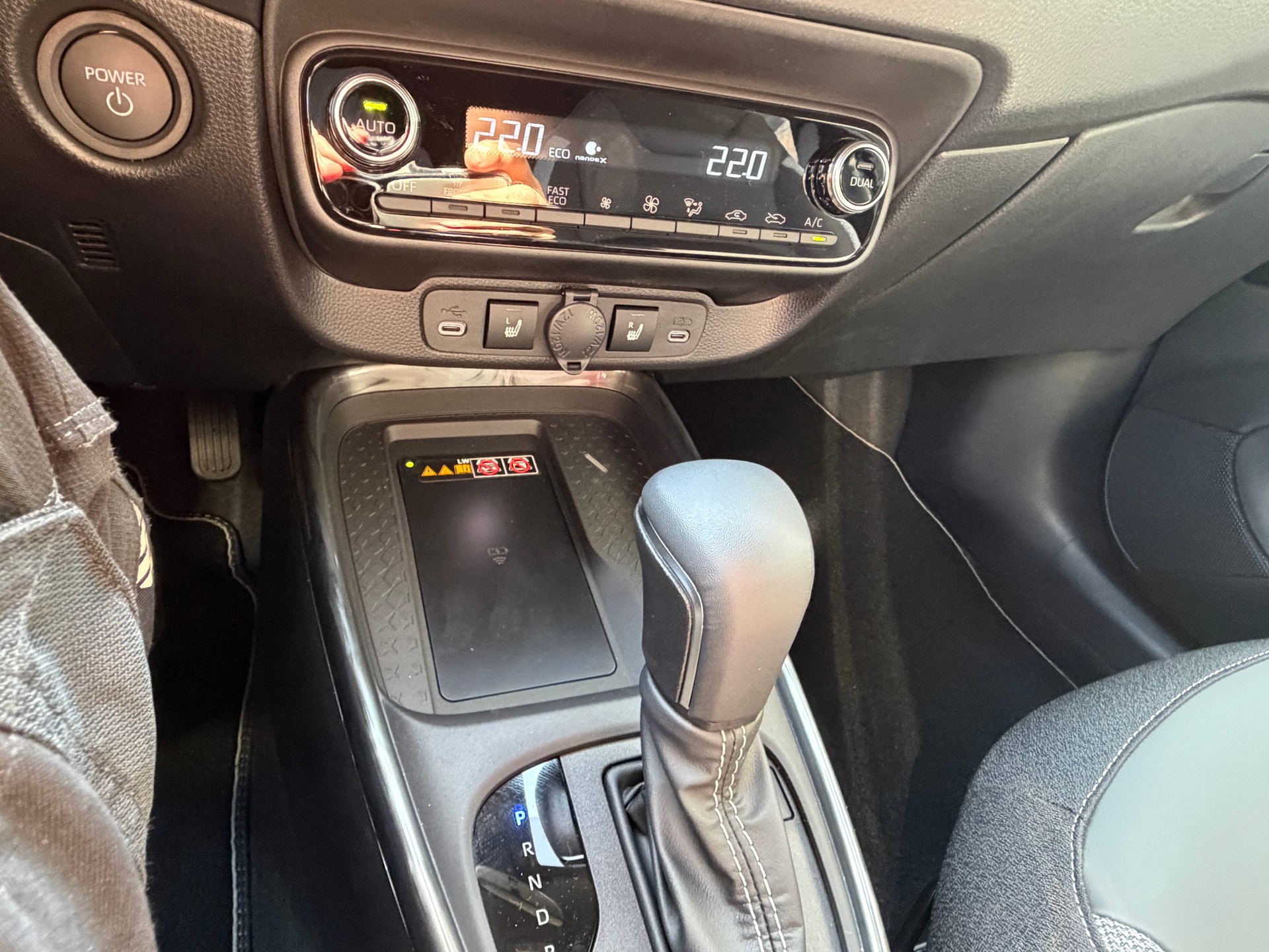 TOYOTA Aygo X 1.5 GR Sport e-CVT-image-14
