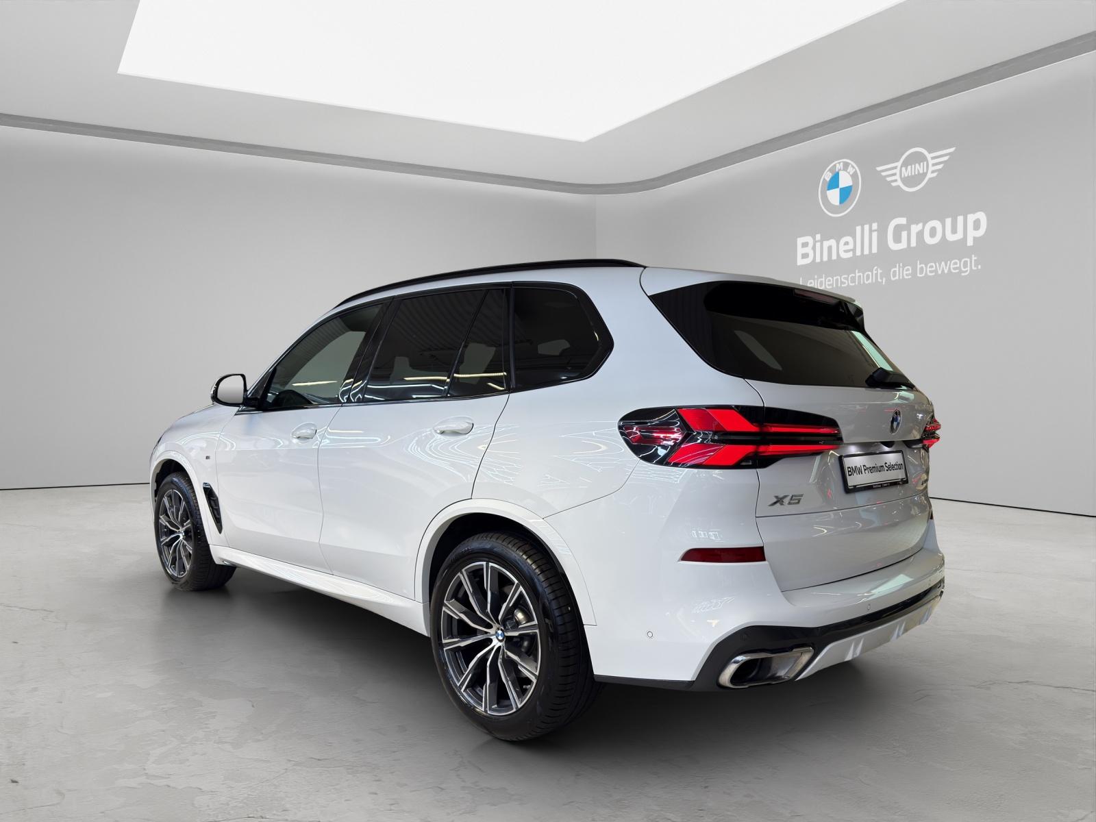 BMW X5 30d xDrive M-SportPaket-showroom-element-2