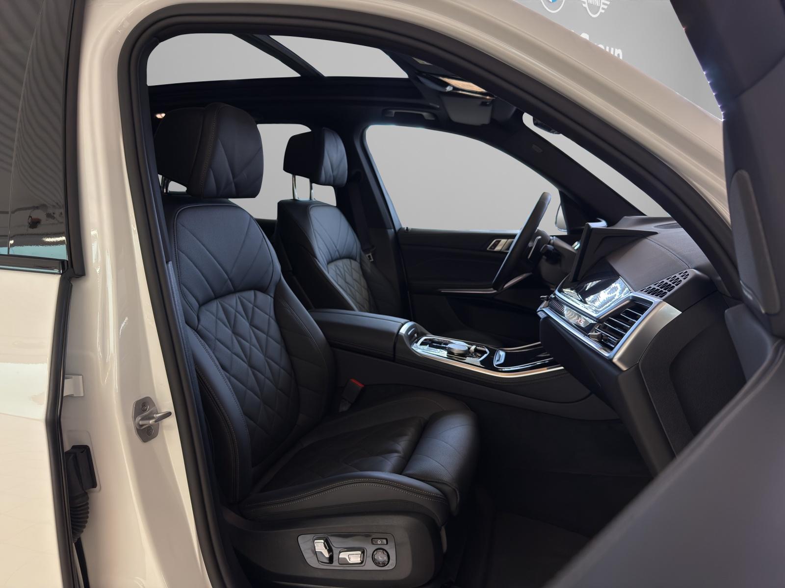 BMW X5 30d xDrive M-SportPaket-image-17