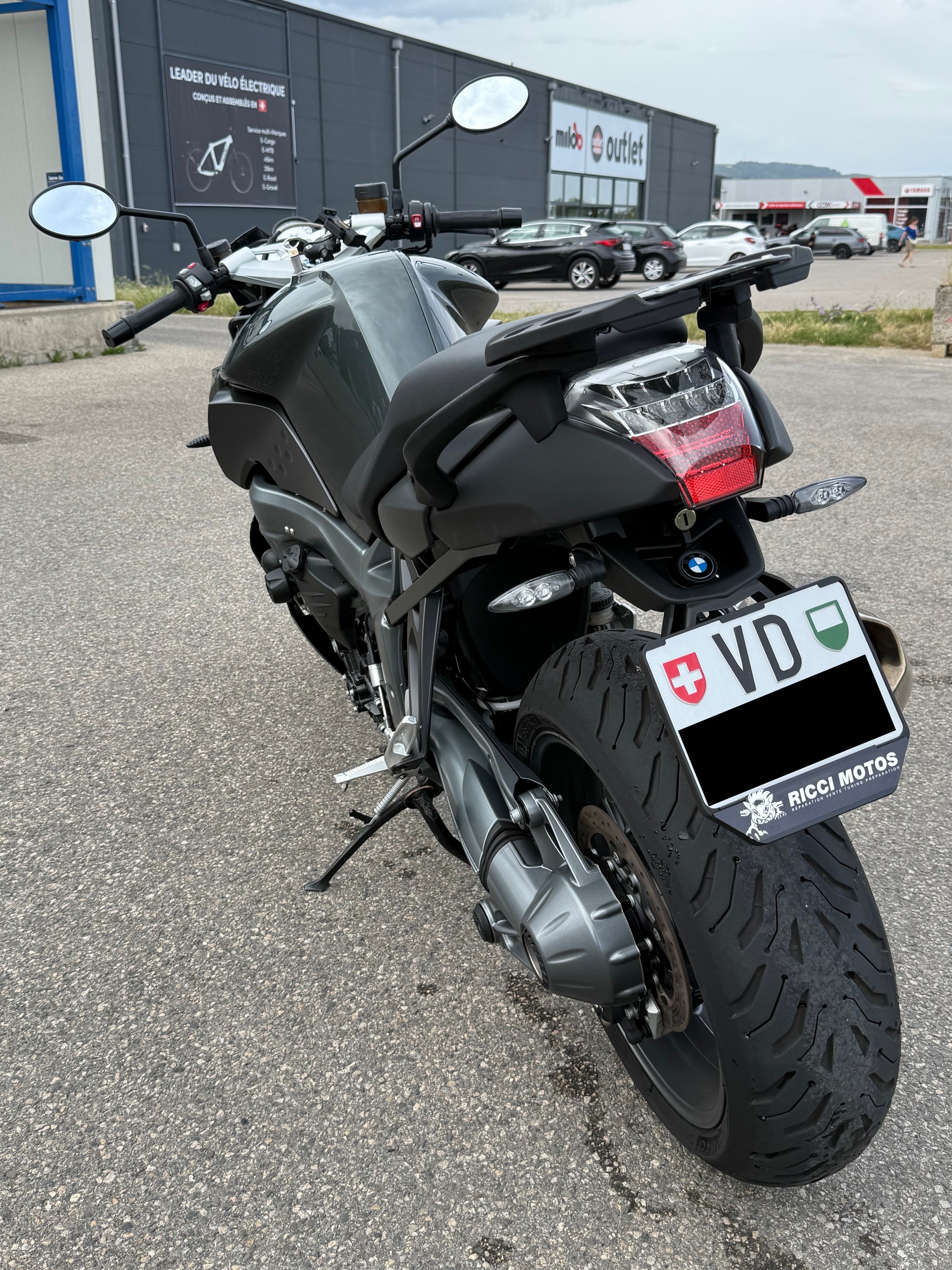 BMW K 1300 R-image-3