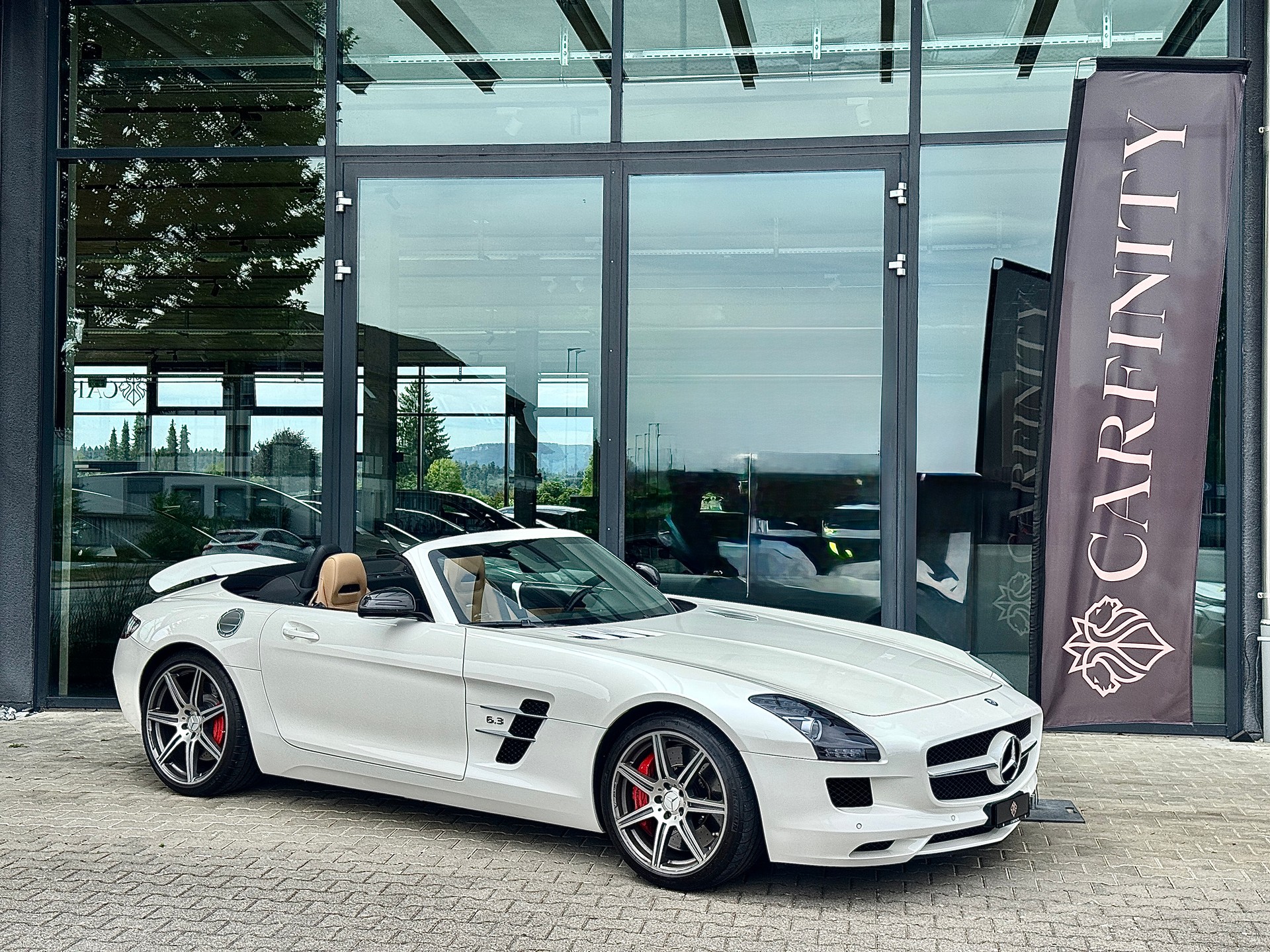 MERCEDES-BENZ SLS 63 AMG Speedshift