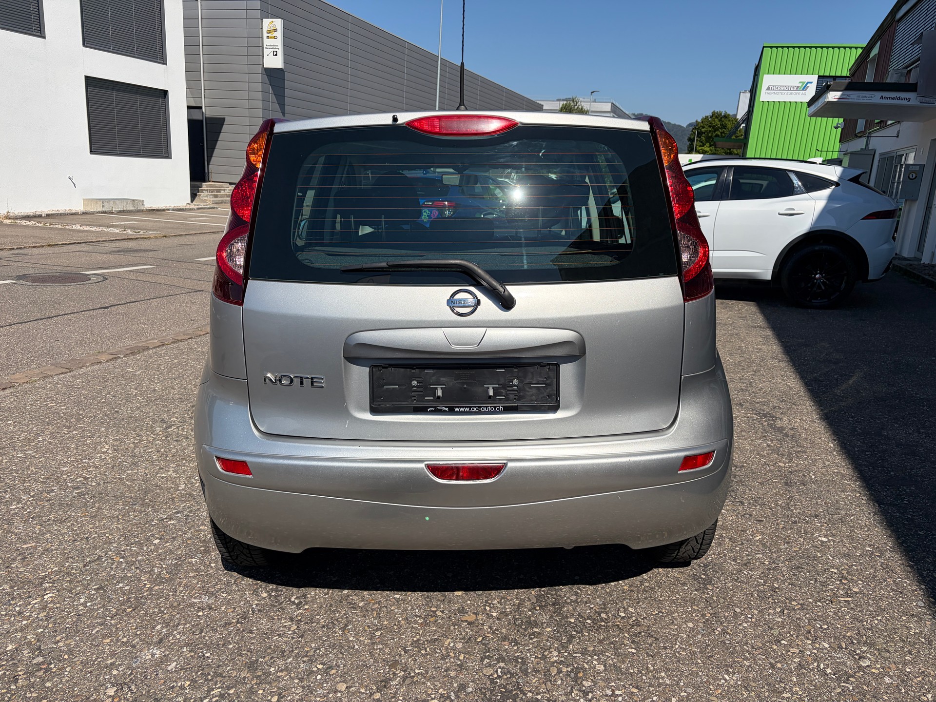 NISSAN Note 1.6 acenta Automatic-image-4