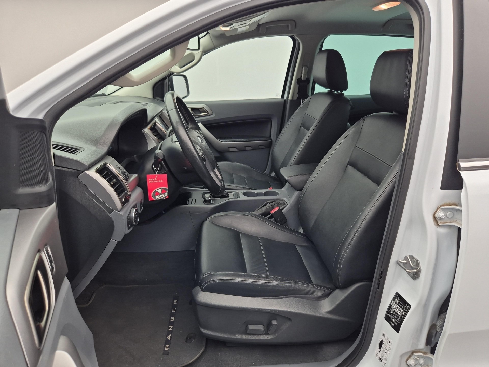 FORD Ranger DKab.Pick-up 2.2 TDCi 4x4 Limited-showroom-element-2