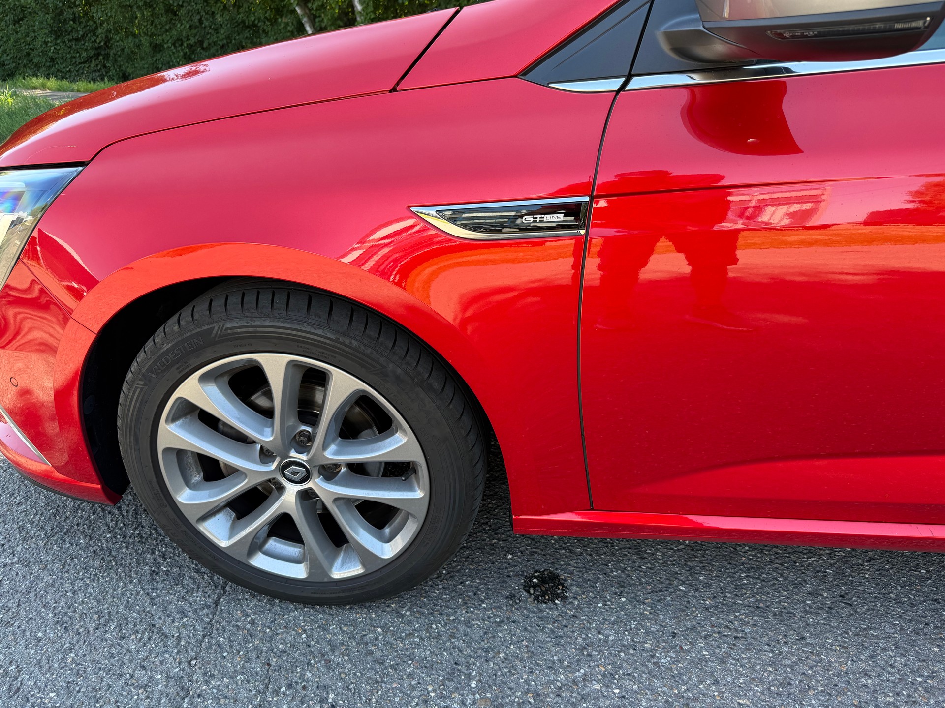 RENAULT Mégane Grandtour 1.3 16V Turbo GT Line EDC-image-3