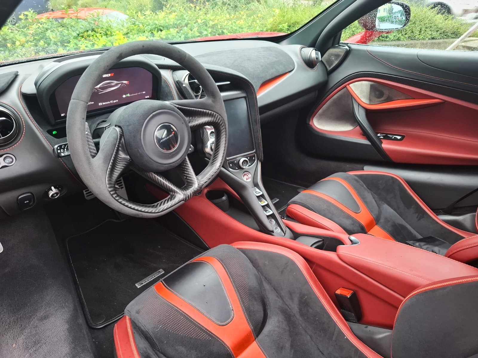 McLAREN 720S Coupé Performance 4.0 V8 SSG-image-4
