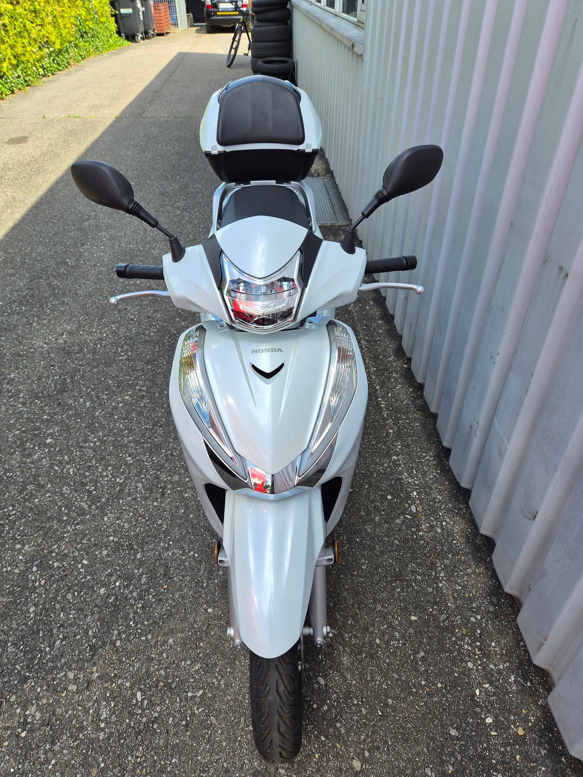 HONDA SH 300 i ABS-image-3