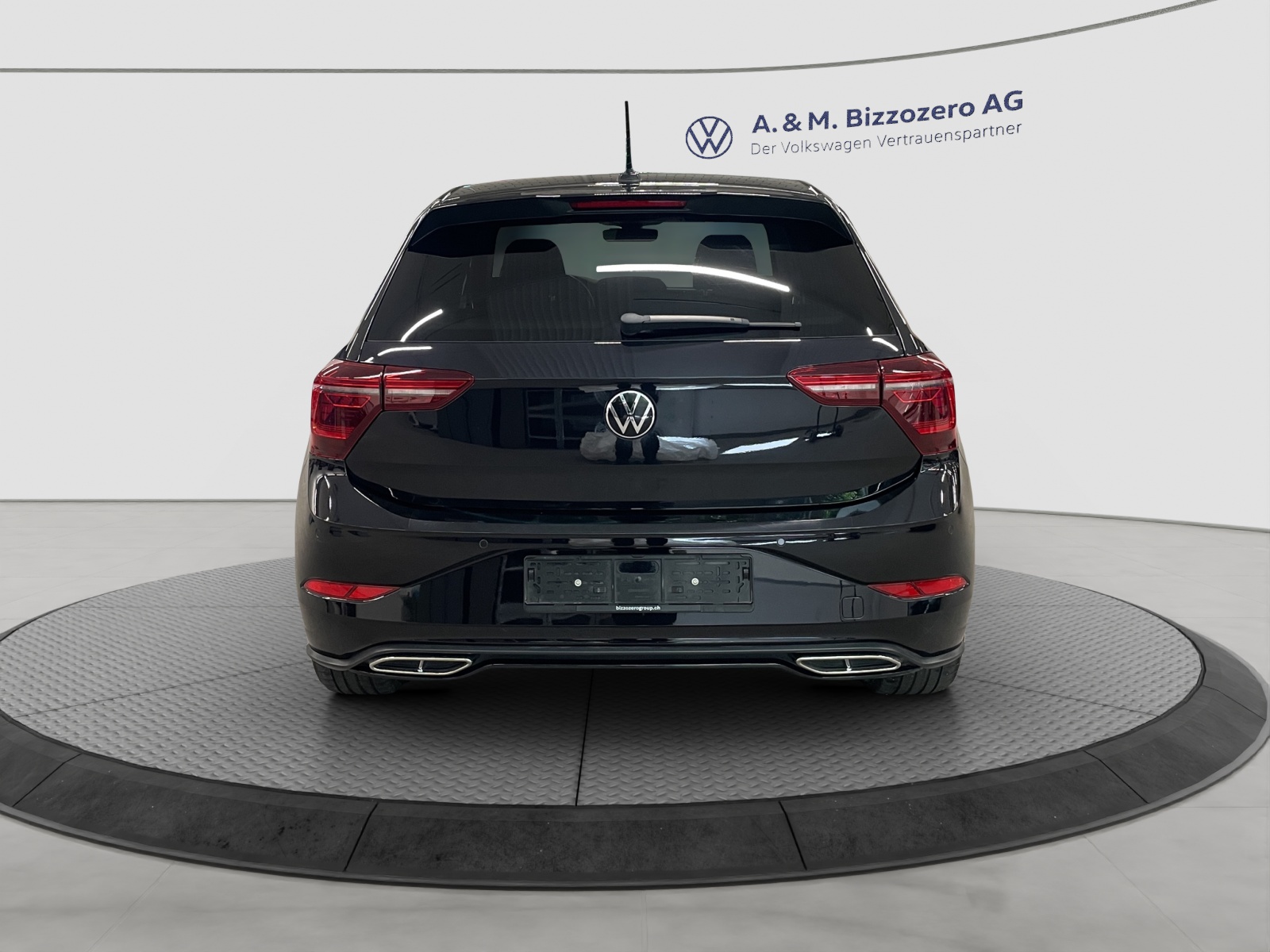 VW Polo 1.0 TSI R-Line DSG-showroom-element-3