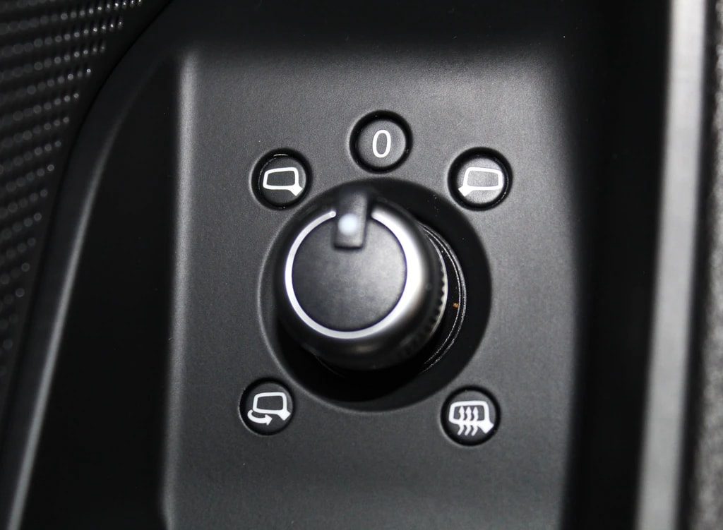 AUDI A3 Sportback 40 TFSI Sport quattro S-tronic S line Plus Sportpaket / CH-Fahrzeug-image-18
