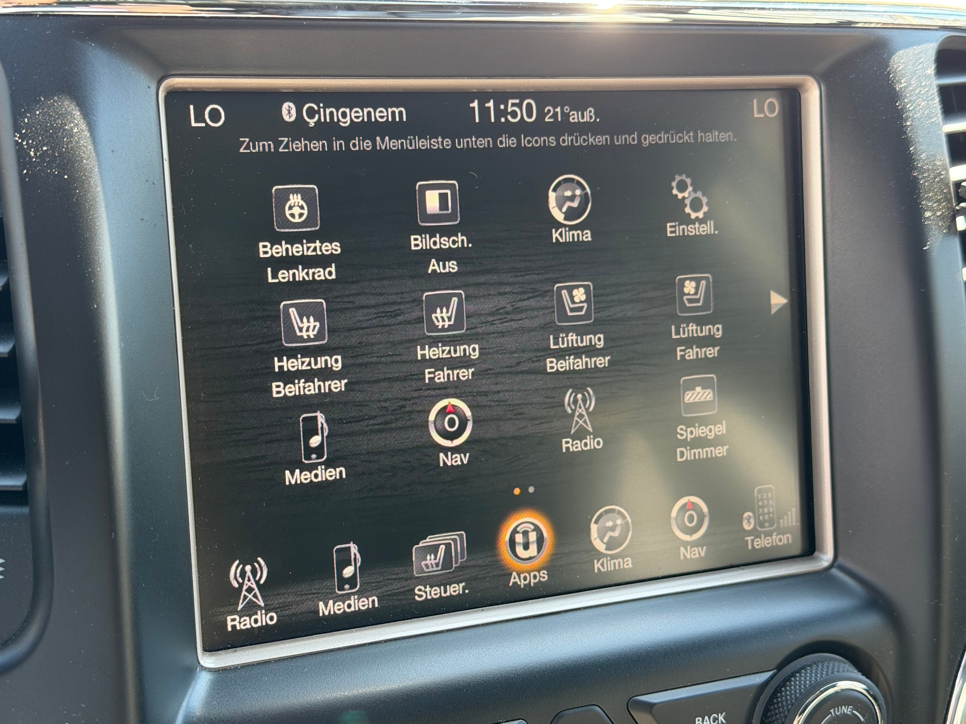 JEEP Grand Cherokee 3.0 CRD Overland Automatic – 4x4 – ab MFK – Garantie-image-13