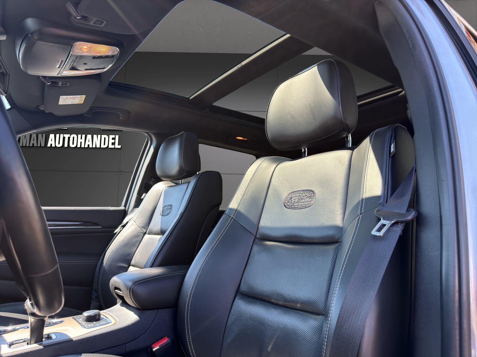 JEEP Grand Cherokee 3.0 CRD Overland Automatic – 4x4 – ab MFK – Garantie-image-6
