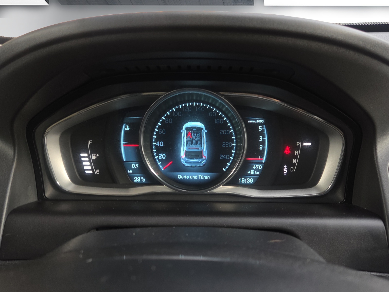 VOLVO XC60 D5 AWD Summum Geartronic-image-16