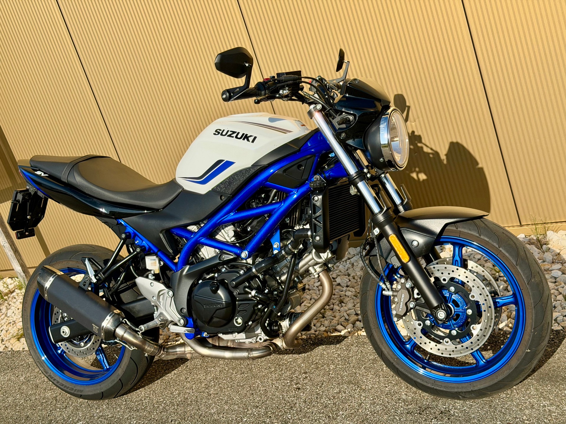 SUZUKI SV 650 Sport Edition ABS (35kW)-image-2