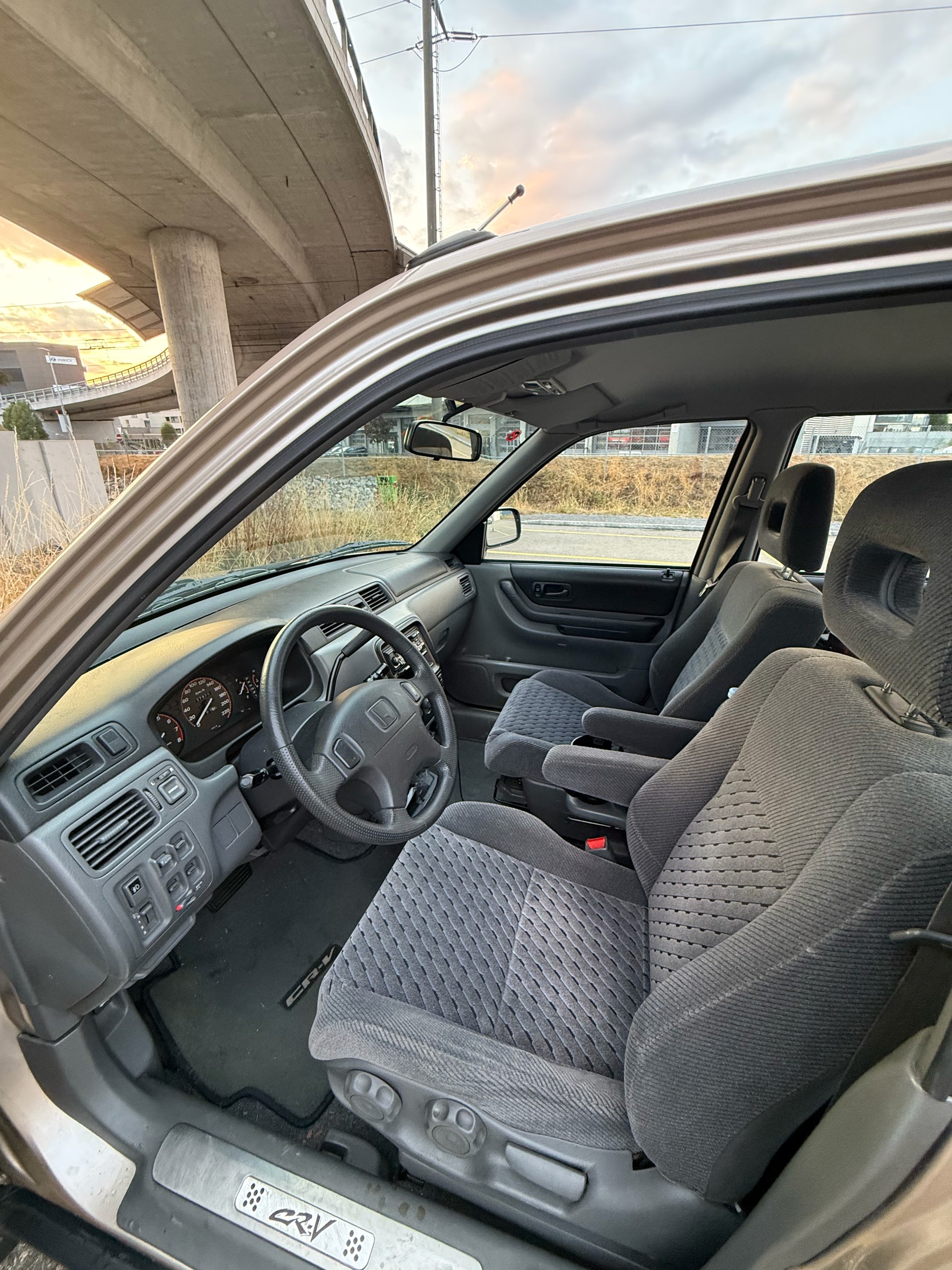 HONDA 2.0i LS 4WD-image-4