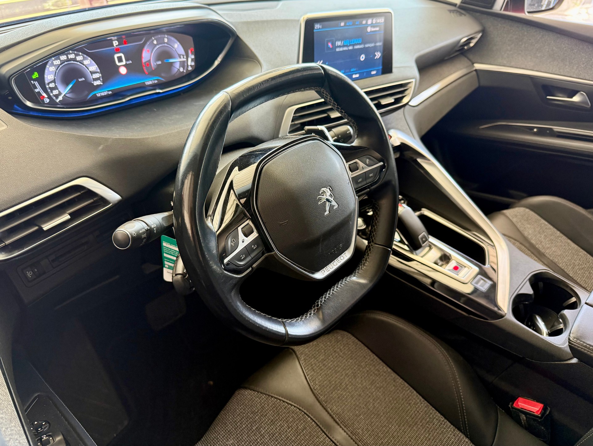PEUGEOT 3008 1.5 BlueHDi Active EAT-image-11