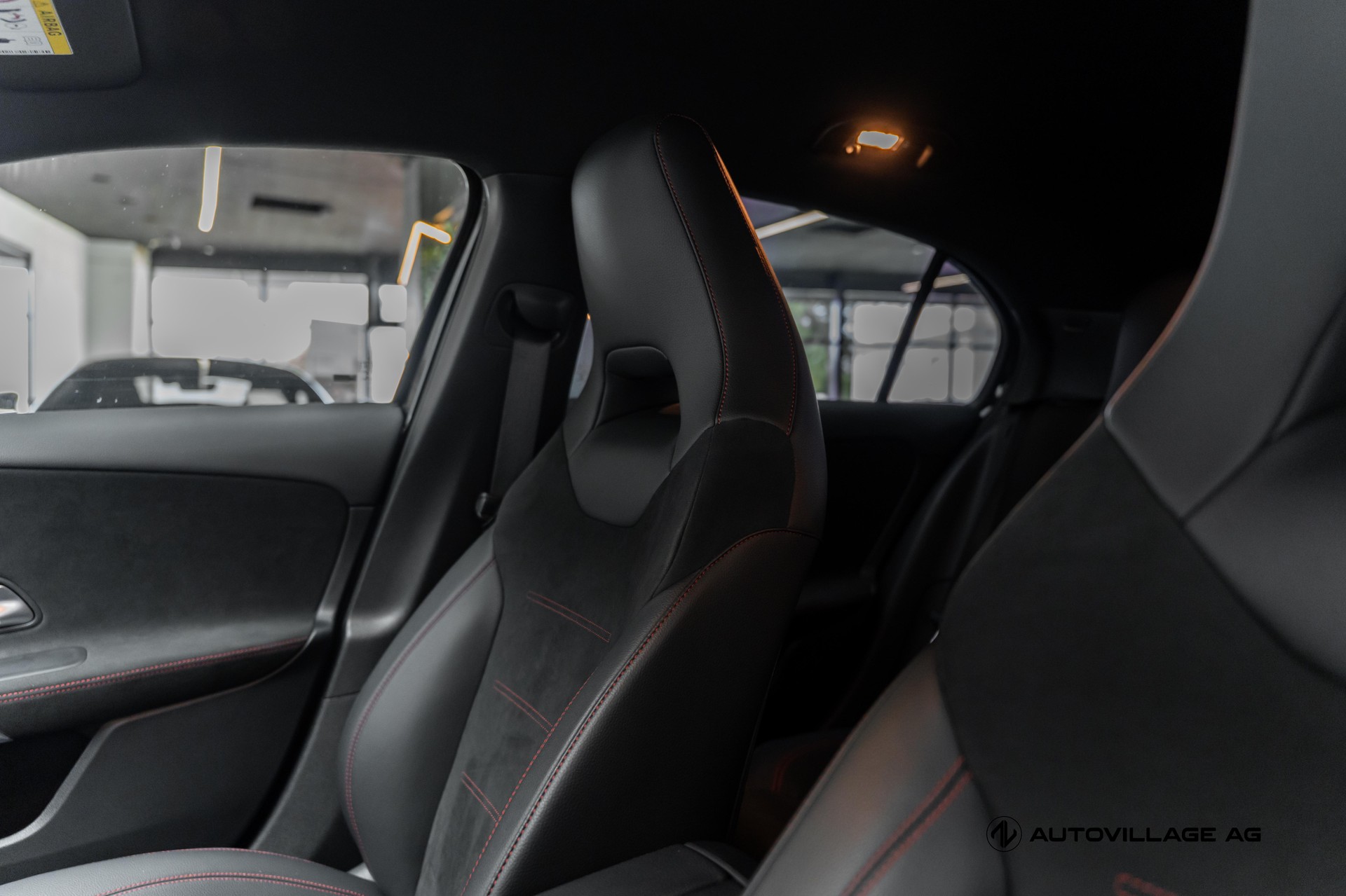 MERCEDES-BENZ A 200 AMG Line 7G-DCT-image-6
