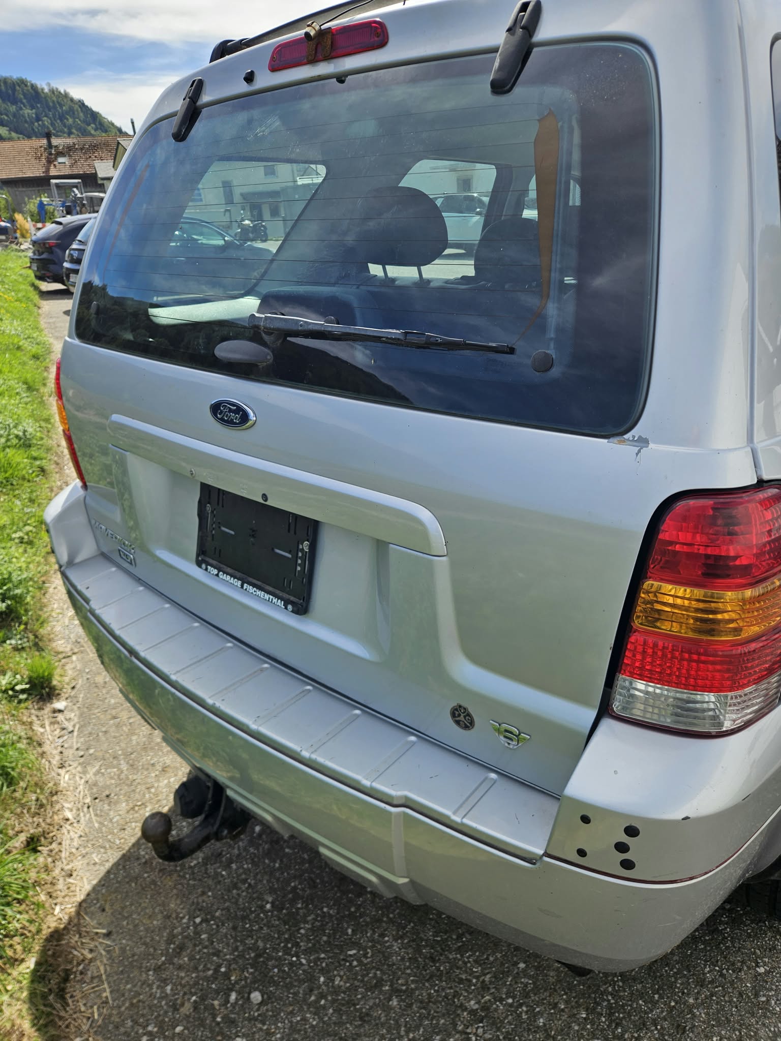 FORD Maverick 3.0 24V Executive-image-1