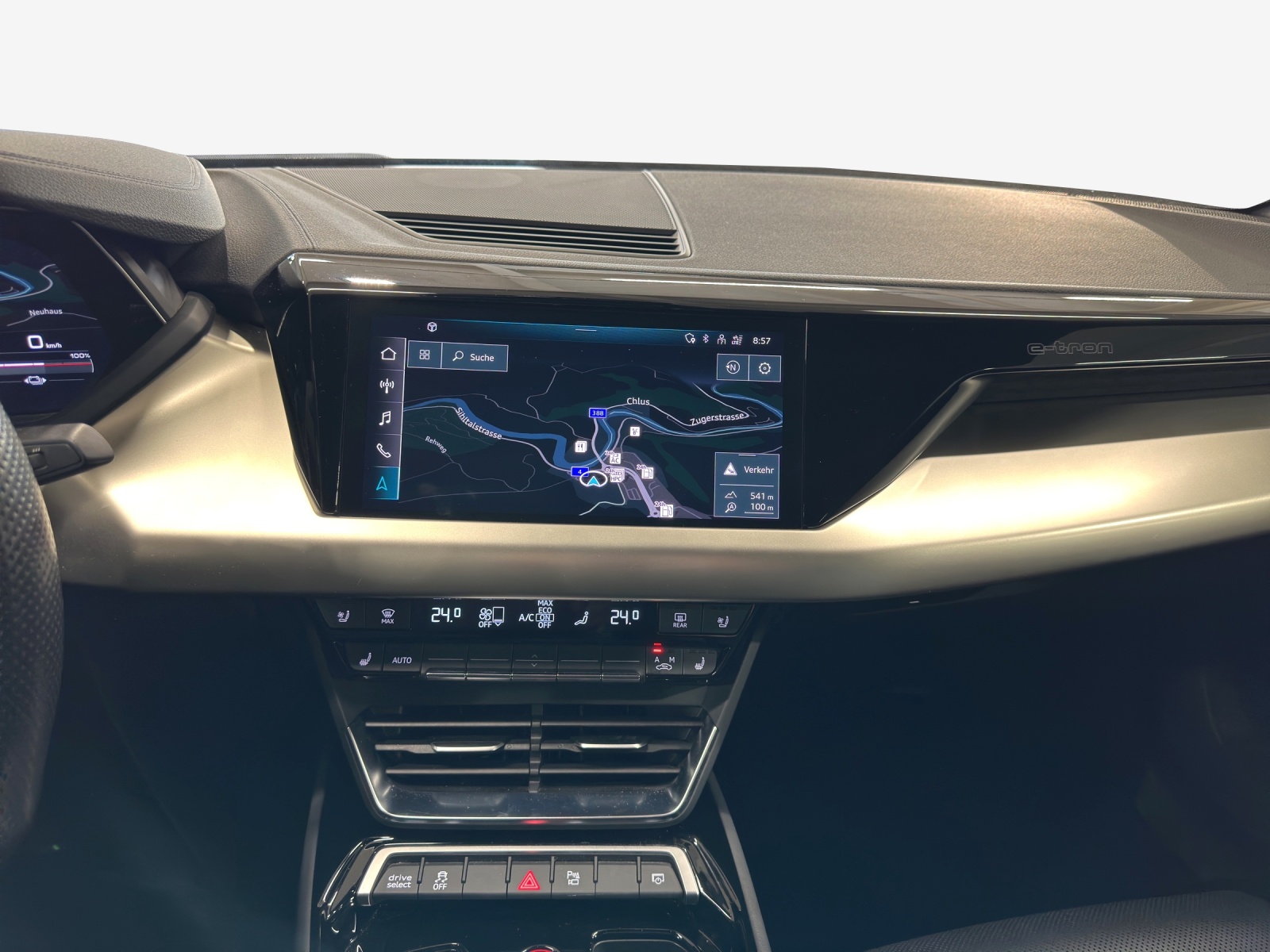 AUDI e-tron GT quattro-image-10