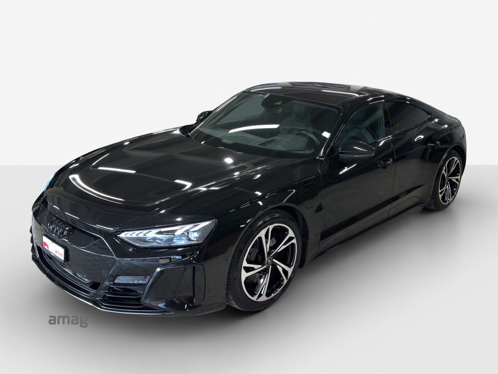 AUDI e-tron GT quattro-image-13