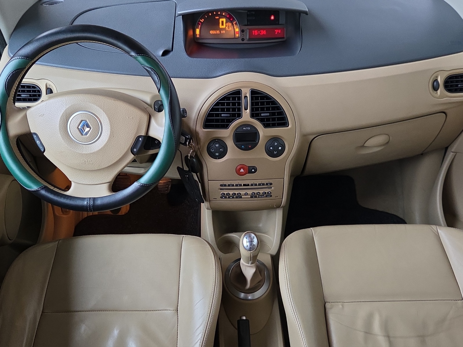 RENAULT Modus 1.6 16V Initiale-image-8