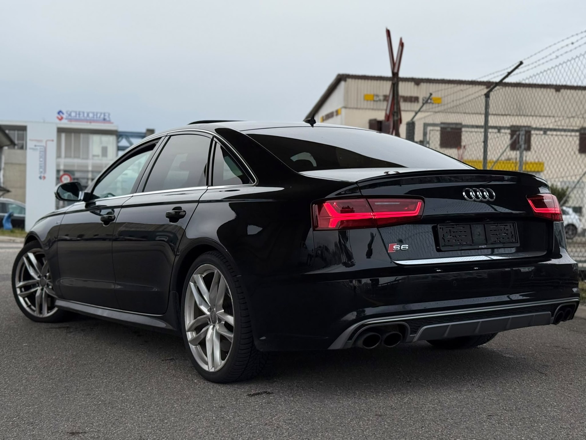 AUDI S6 Limousine 4.0 TFSI V8 quattro S-tronic-image-2