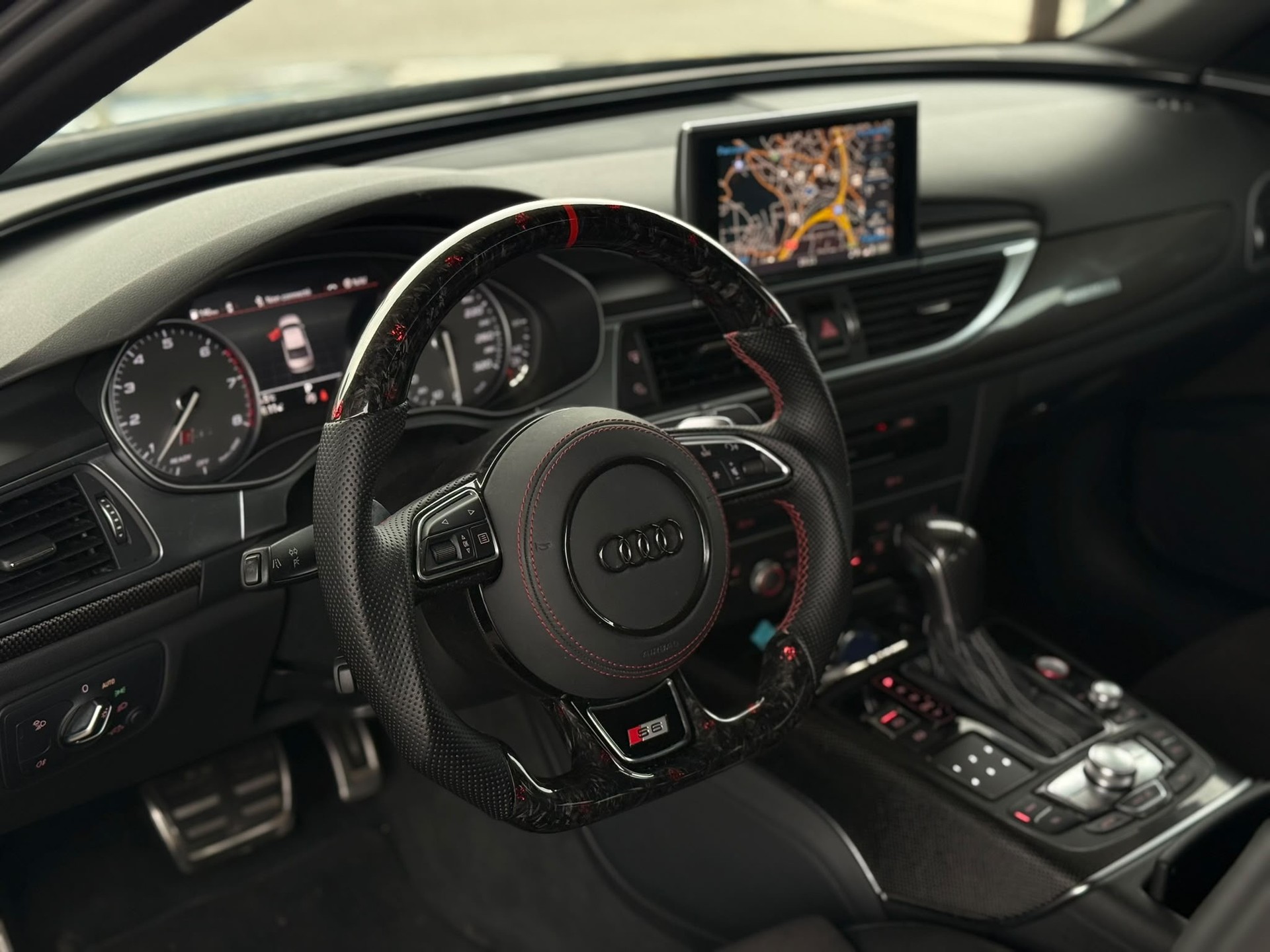 AUDI S6 Limousine 4.0 TFSI V8 quattro S-tronic-image-9