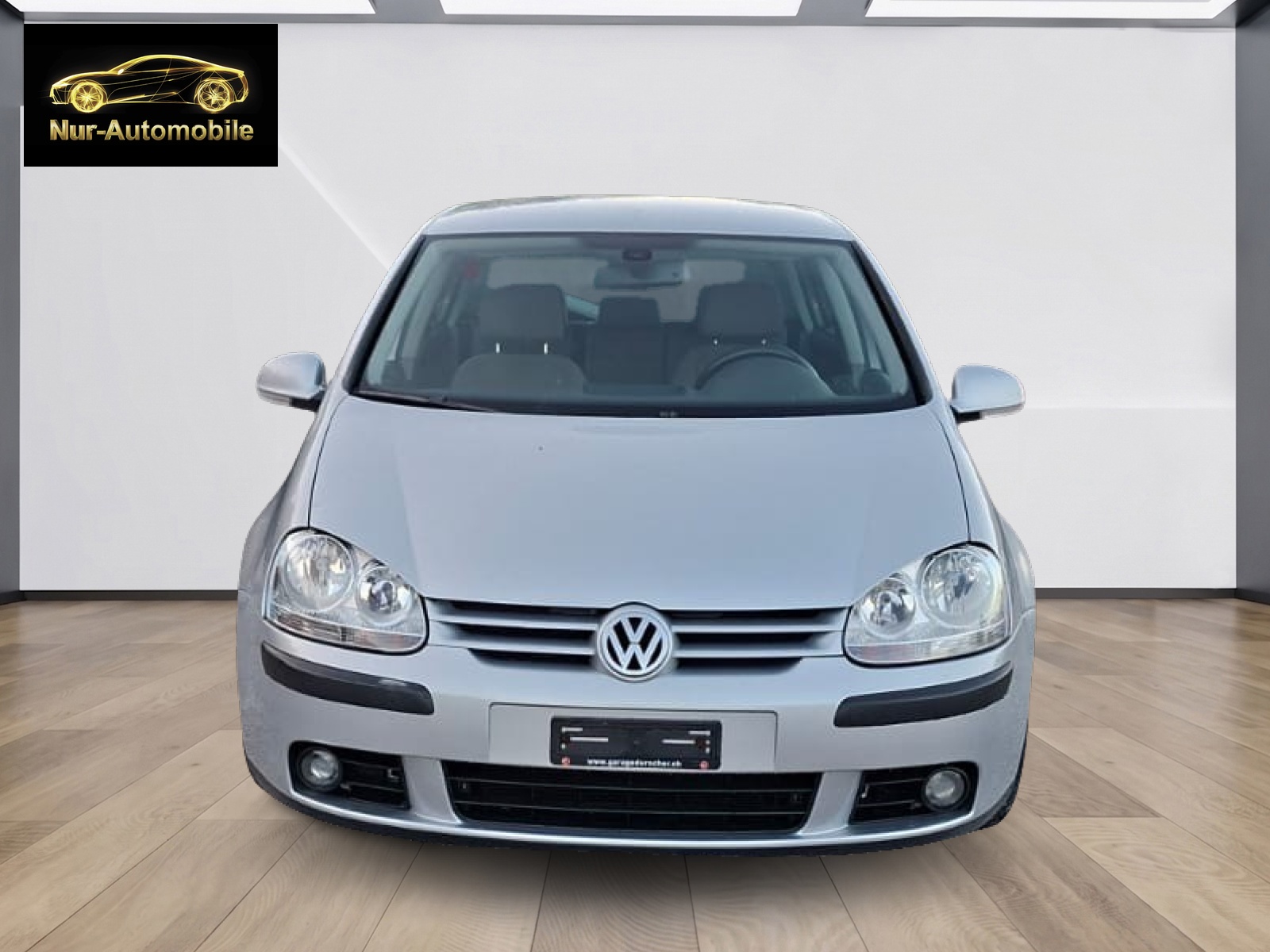 VW Golf 2.0 FSI 4Motion-showroom-element-1