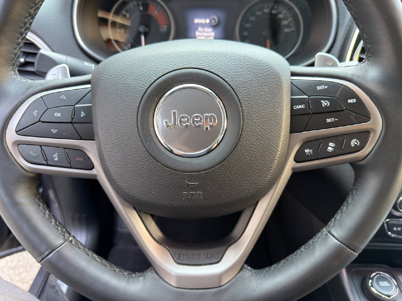 JEEP Cherokee 2.2 D 195 Limited AWD-image-11