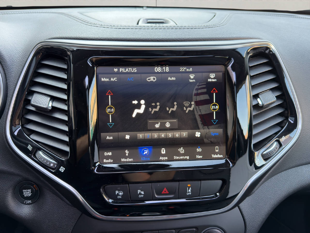 JEEP Cherokee 2.2 D 195 Limited AWD-image-16