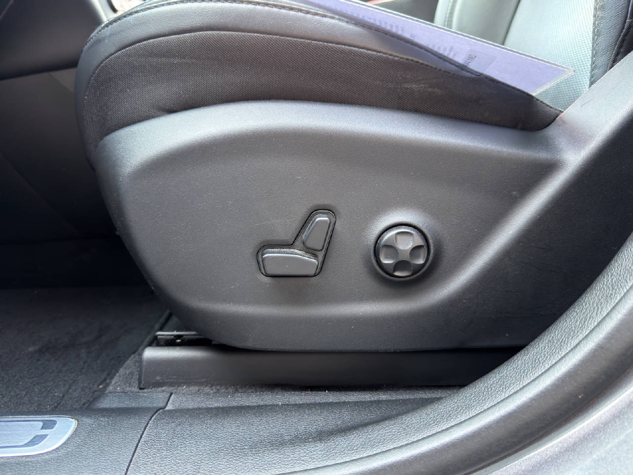 JEEP Cherokee 2.2 D 195 Limited AWD-image-12