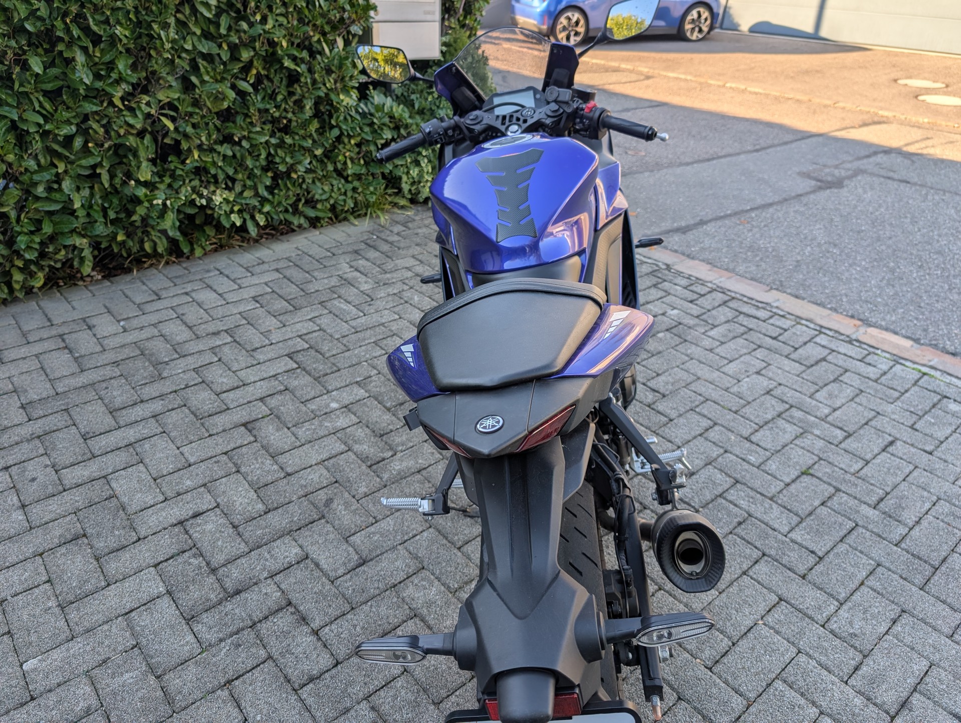 YAMAHA YZF-R3-image-2