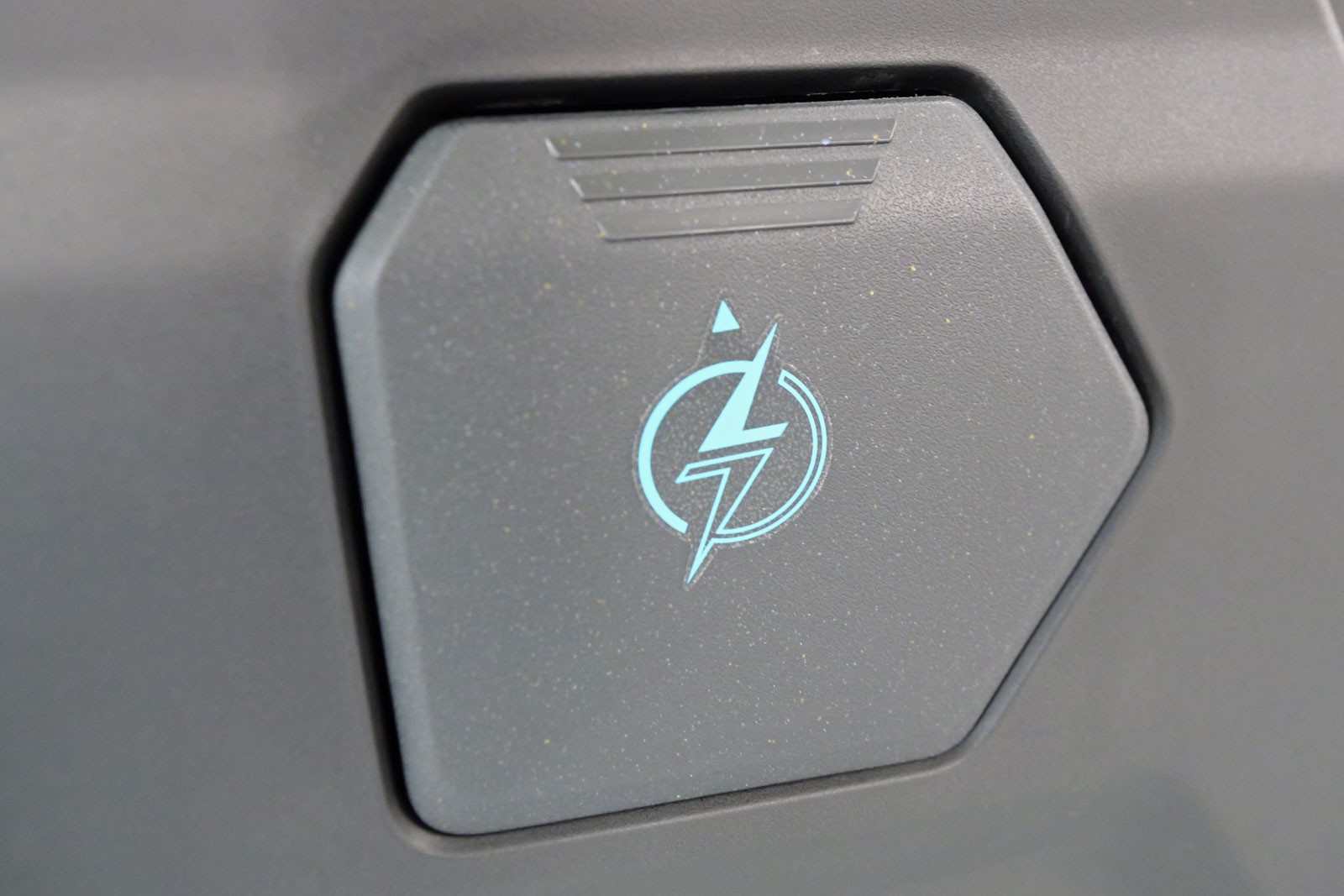 CF MOTO UFORCE U6 EV-image-9