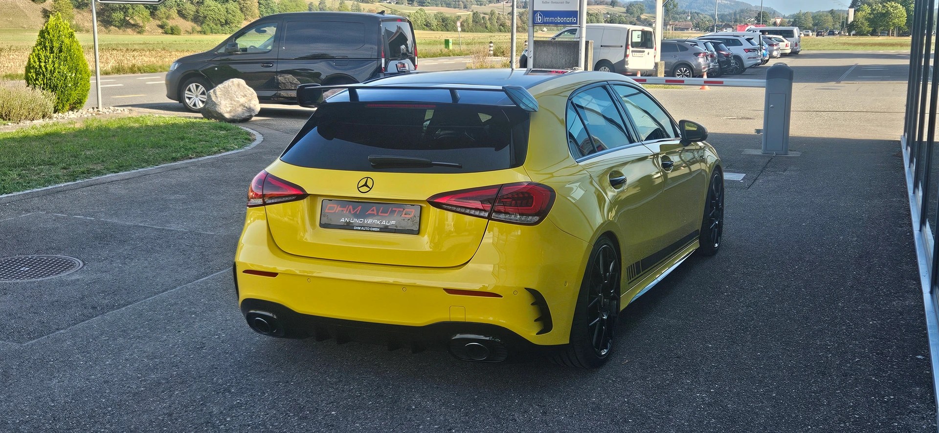 MERCEDES-BENZ A 35 AMG 4Matic Edition 1 Speedshift-image-4