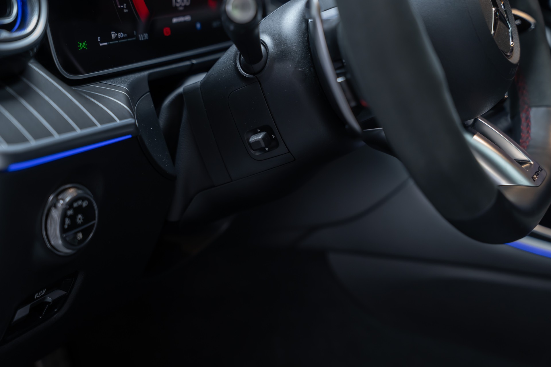 MERCEDES-BENZ CLE 53 AMG 4matic+ Coupé / Panorama / Burmseter / 360°Kamera-image-21