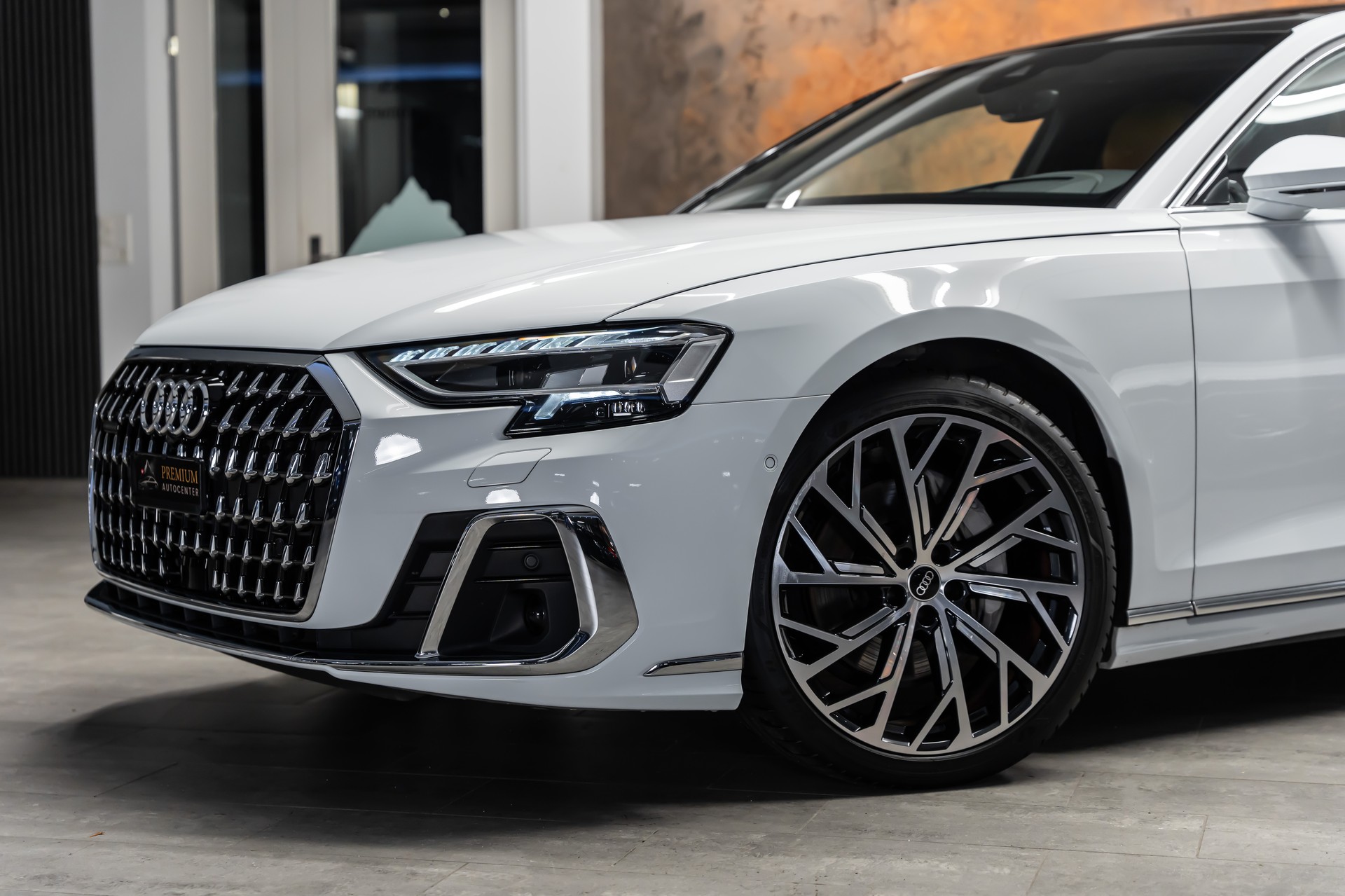 AUDI A8 50 TDI quattro tiptronic *Facelift*HD-Matrix*Massage*Allradlenkung*-showroom-element-1