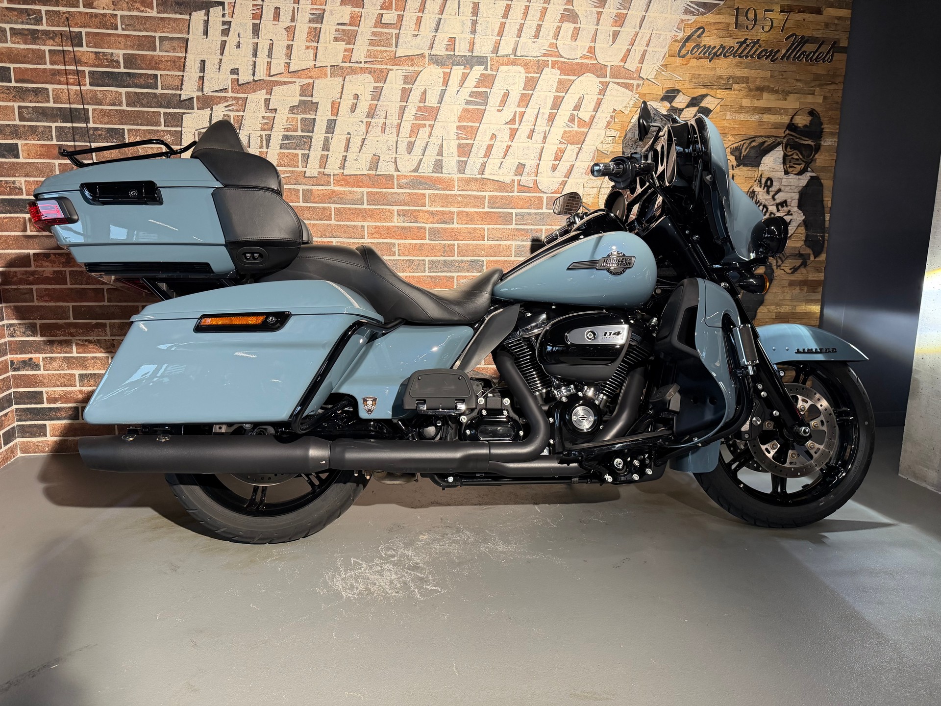 HARLEY-DAVIDSON FLHTK Electra Glide Ultra Limited Black Finish114-image-8