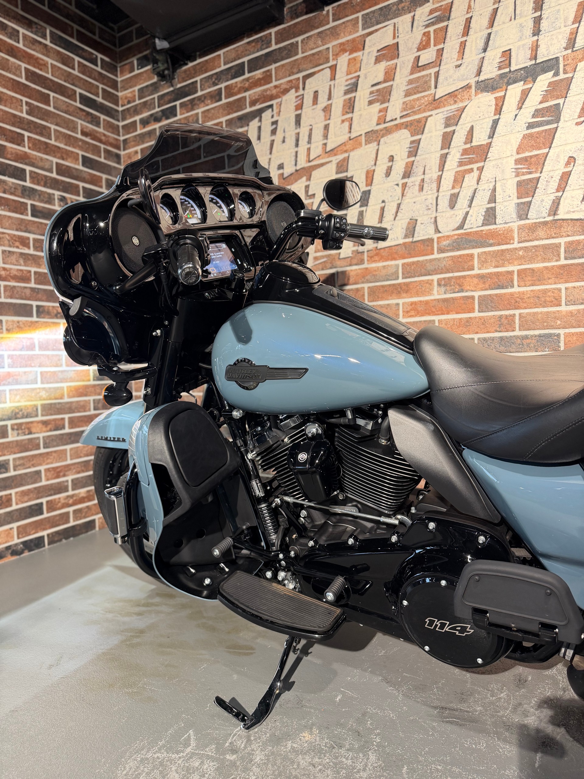 HARLEY-DAVIDSON FLHTK Electra Glide Ultra Limited Black Finish114-image-3