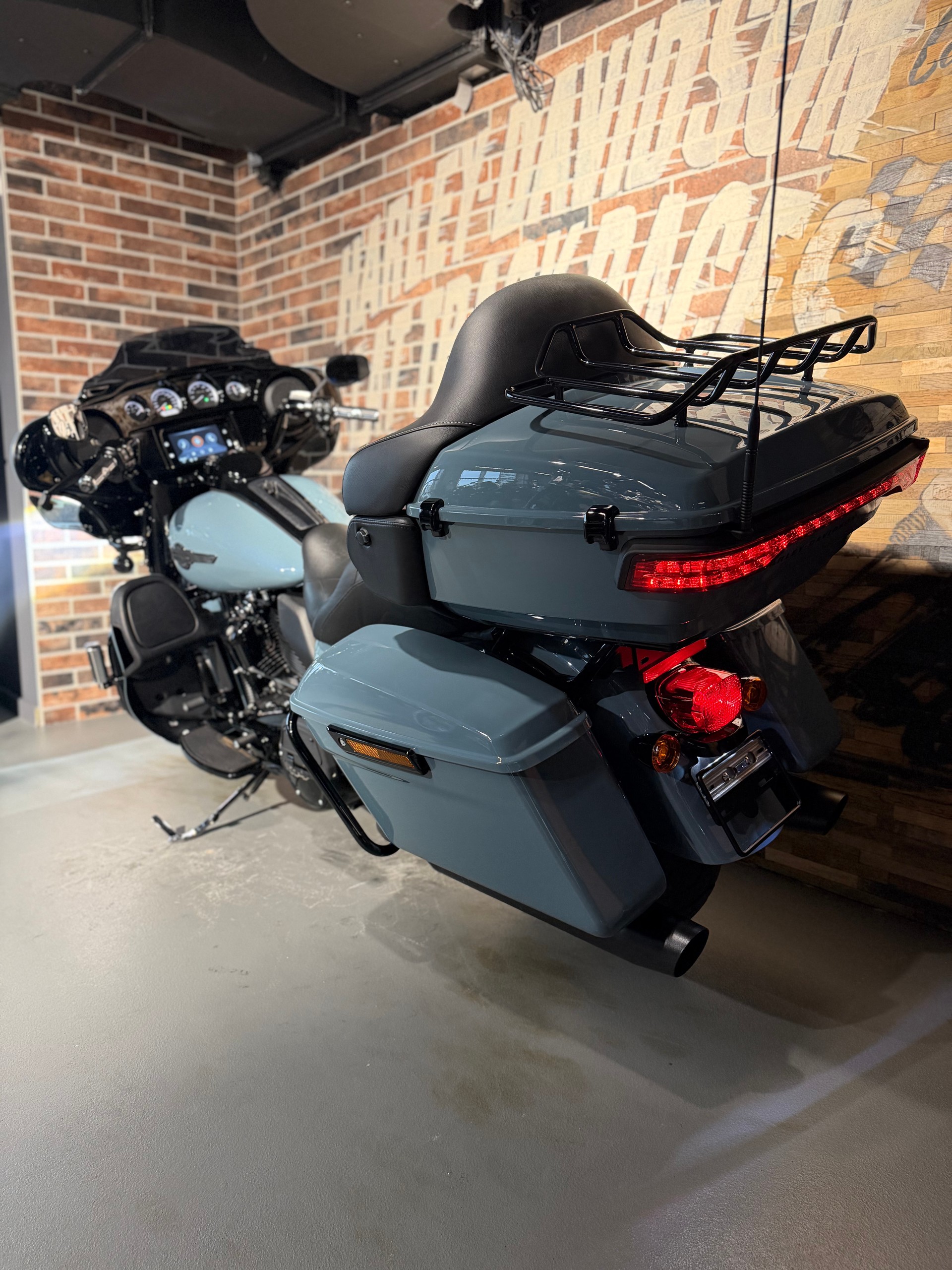 HARLEY-DAVIDSON FLHTK Electra Glide Ultra Limited Black Finish114-image-6