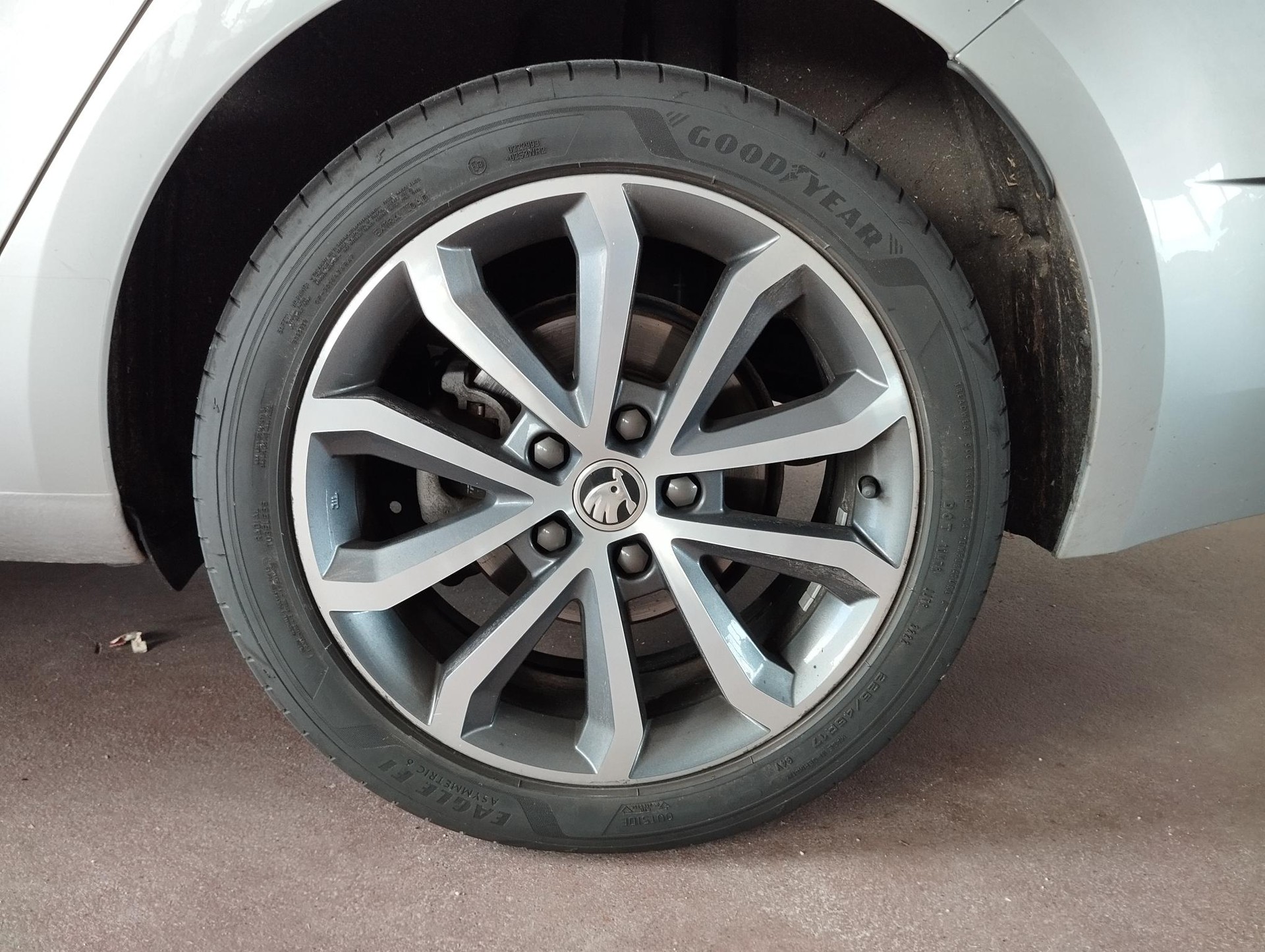 SKODA Octavia Combi 2.0 TSI Soleil 4x4 DSG-image-4