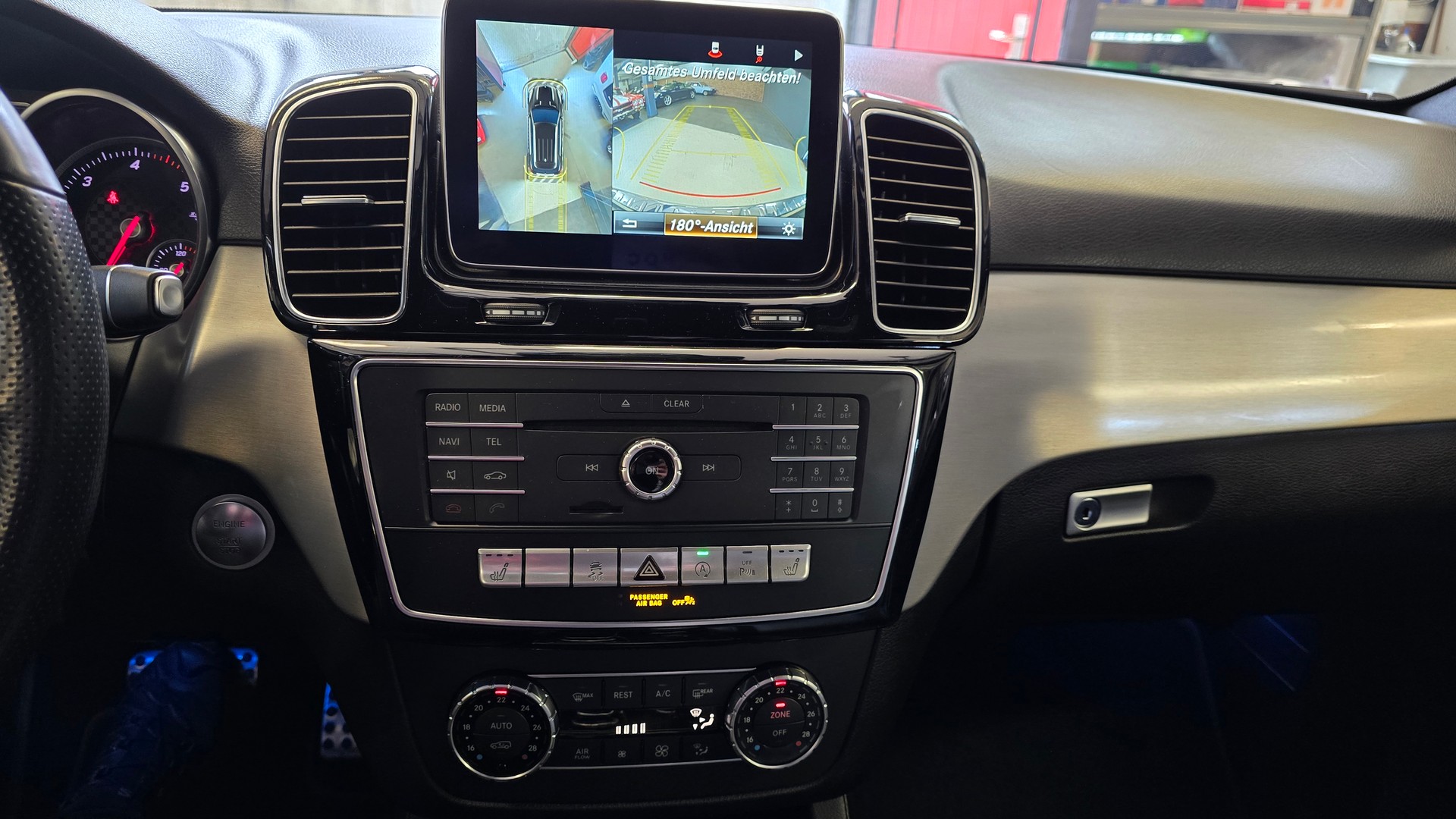 MERCEDES-BENZ GLE 350 d Executive 4Matic 9G-Tronic-image-27
