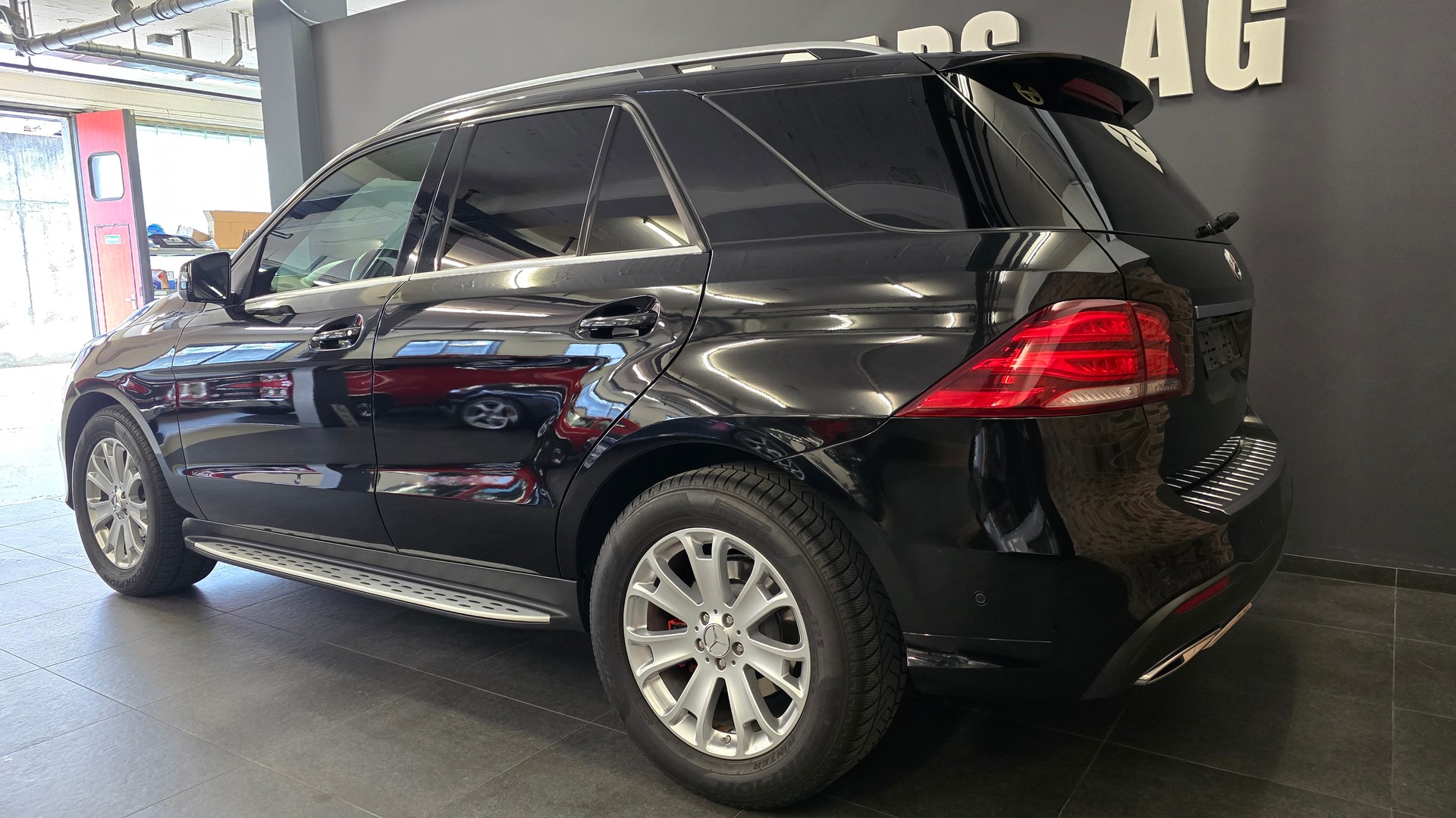 MERCEDES-BENZ GLE 350 d Executive 4Matic 9G-Tronic-image-4