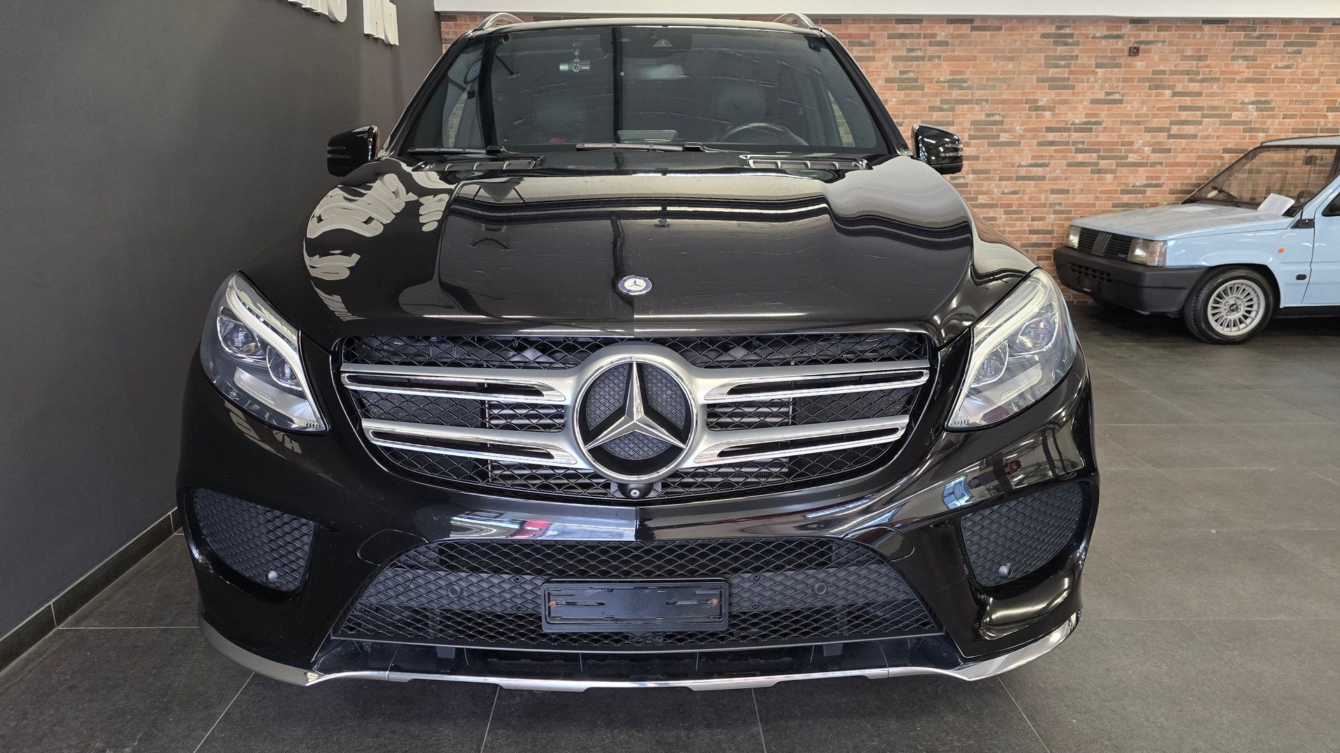 MERCEDES-BENZ GLE 350 d Executive 4Matic 9G-Tronic-image-15