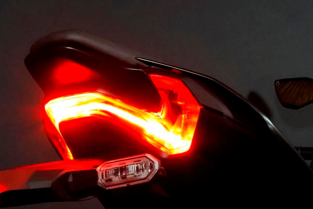 KAWASAKI Z 900 SE (91 KW)-image-8